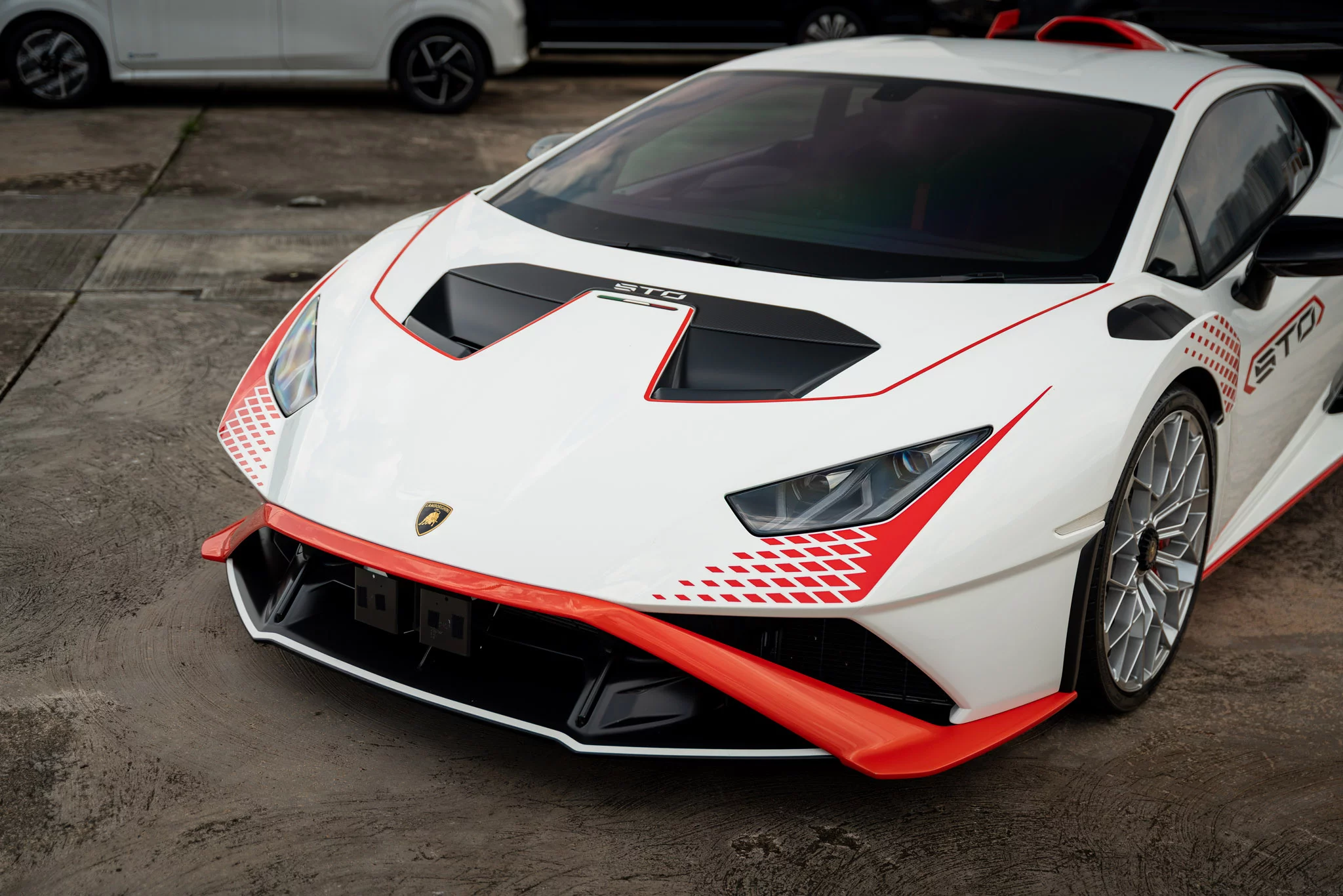 Bianco Monocerus Lamborghini Huracán