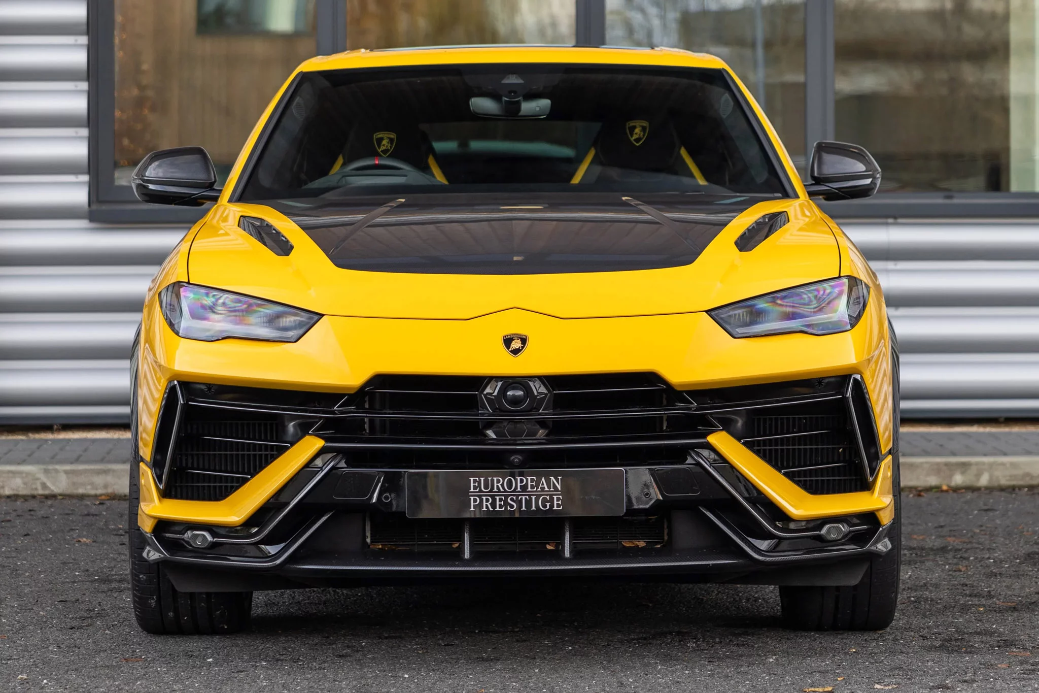 Giallo Auge Lamborghini Urus