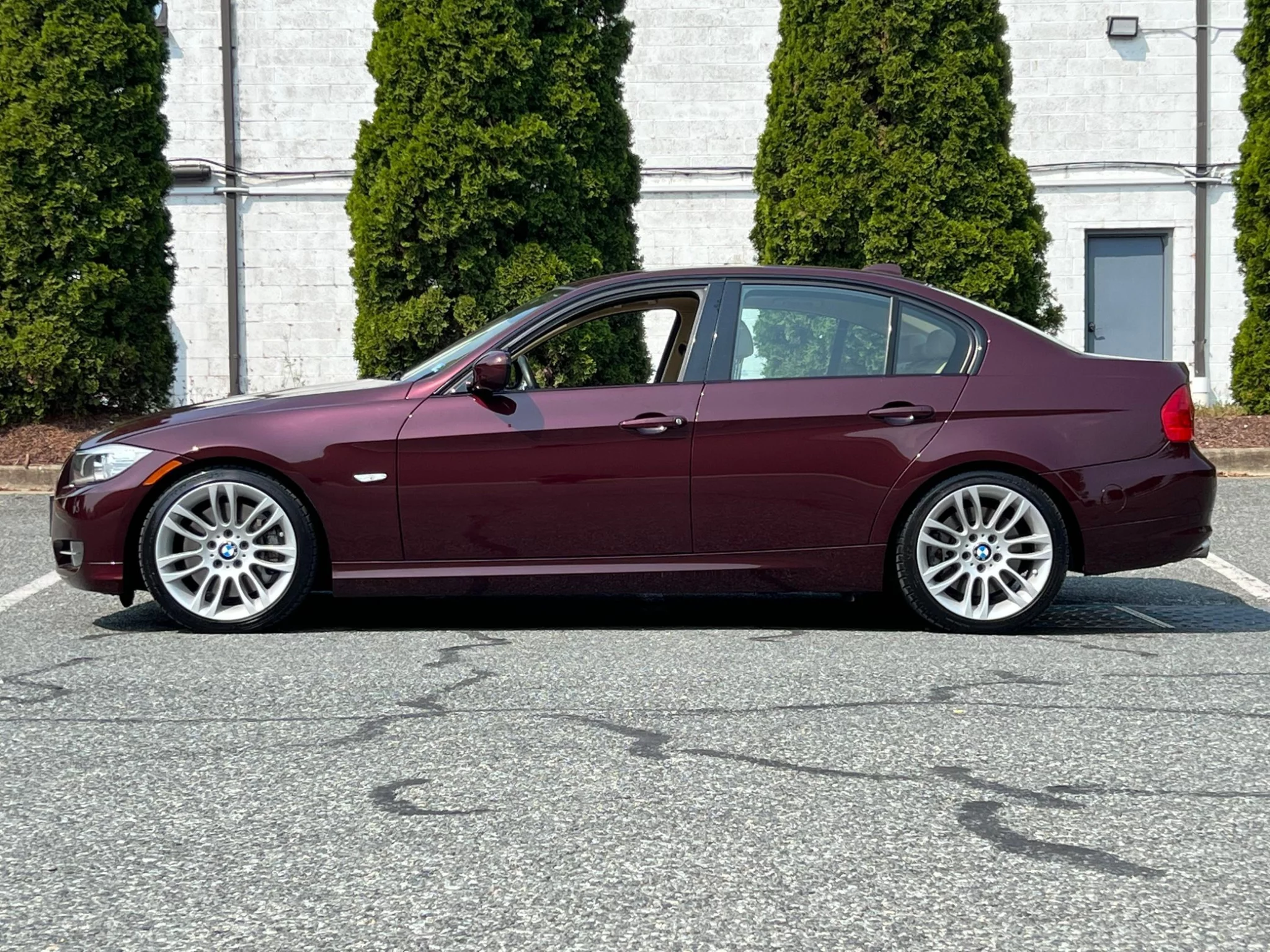 Barbera Red BMW 3 Series