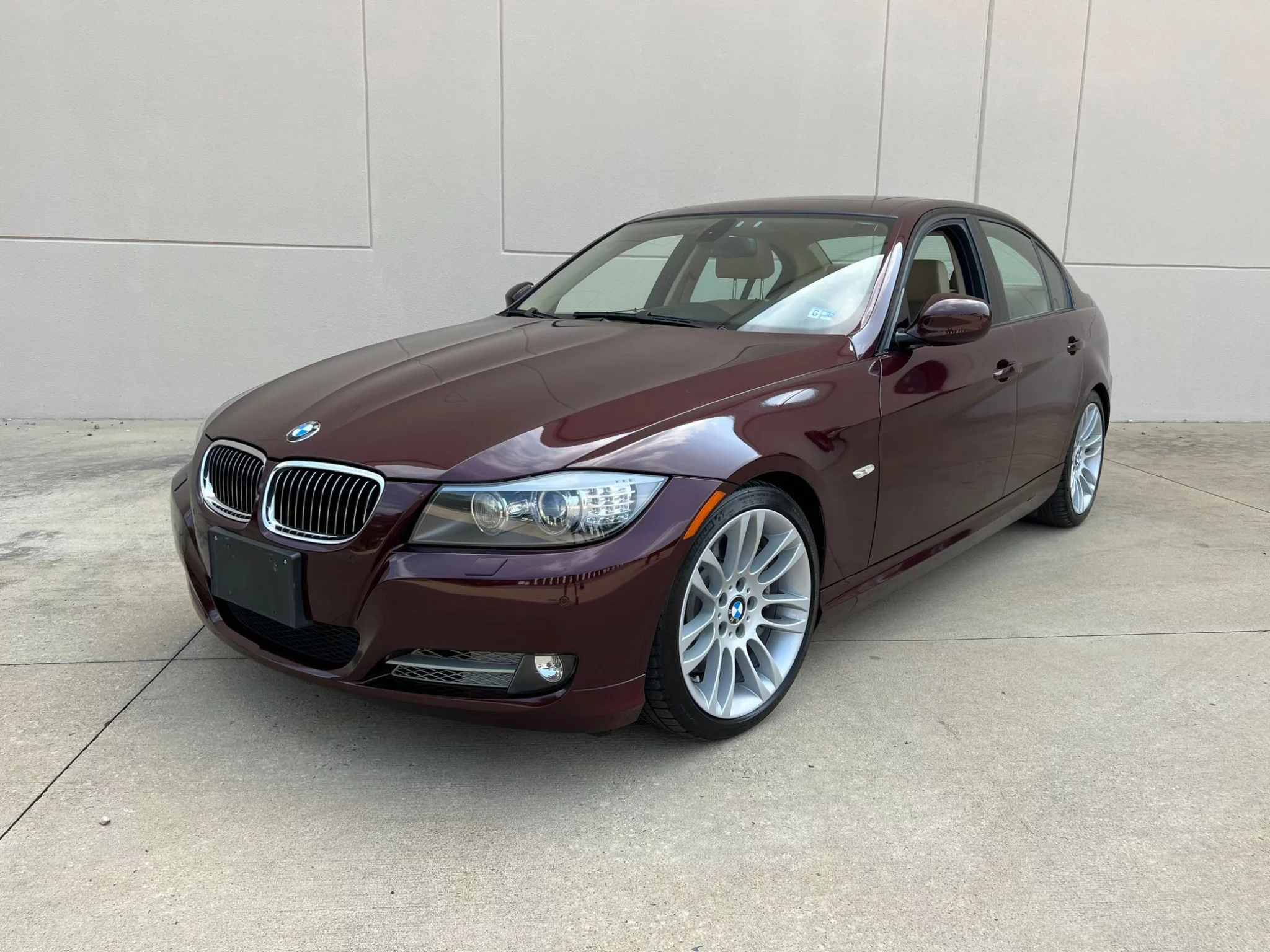 Barbera Red BMW 3 Series