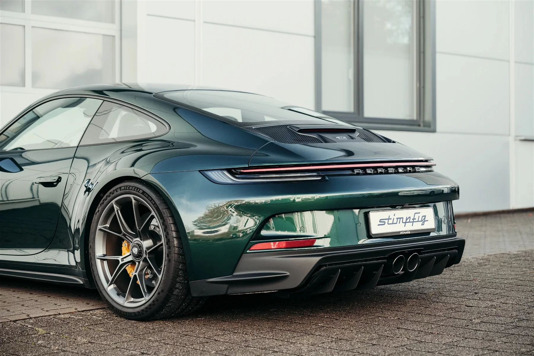Porsche Racing Green Metallic Porsche 911 GT3