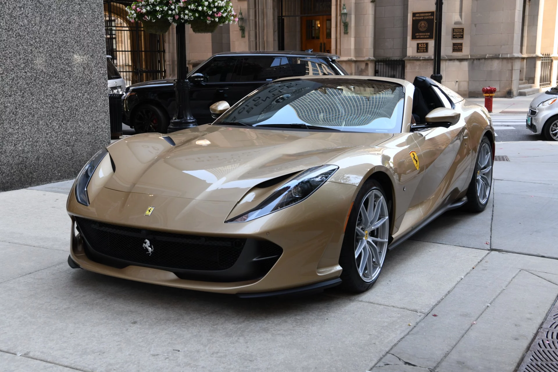 Oro Chiaro Ferrari 812