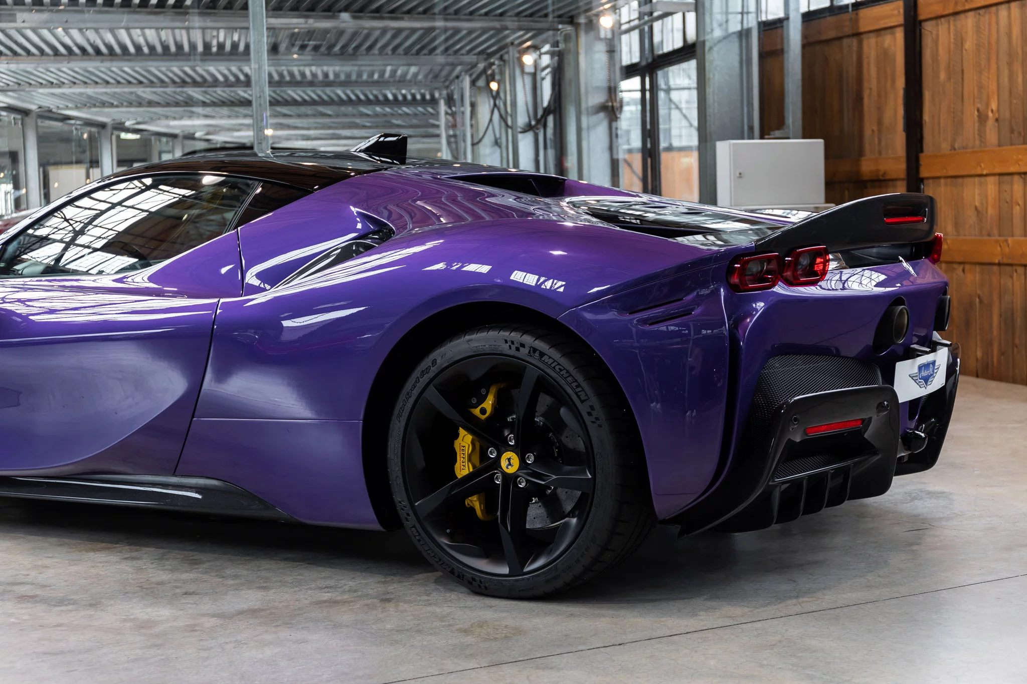 Violetto Dino Ferrari SF90