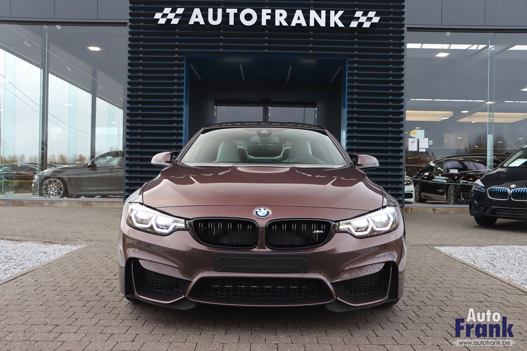 Smoked Topaz BMW M4