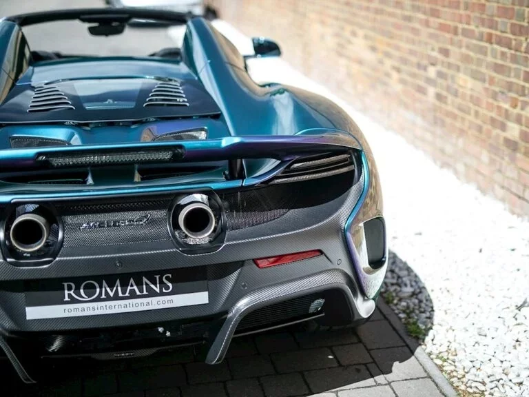 Amazon Colour Stream McLaren 675LT