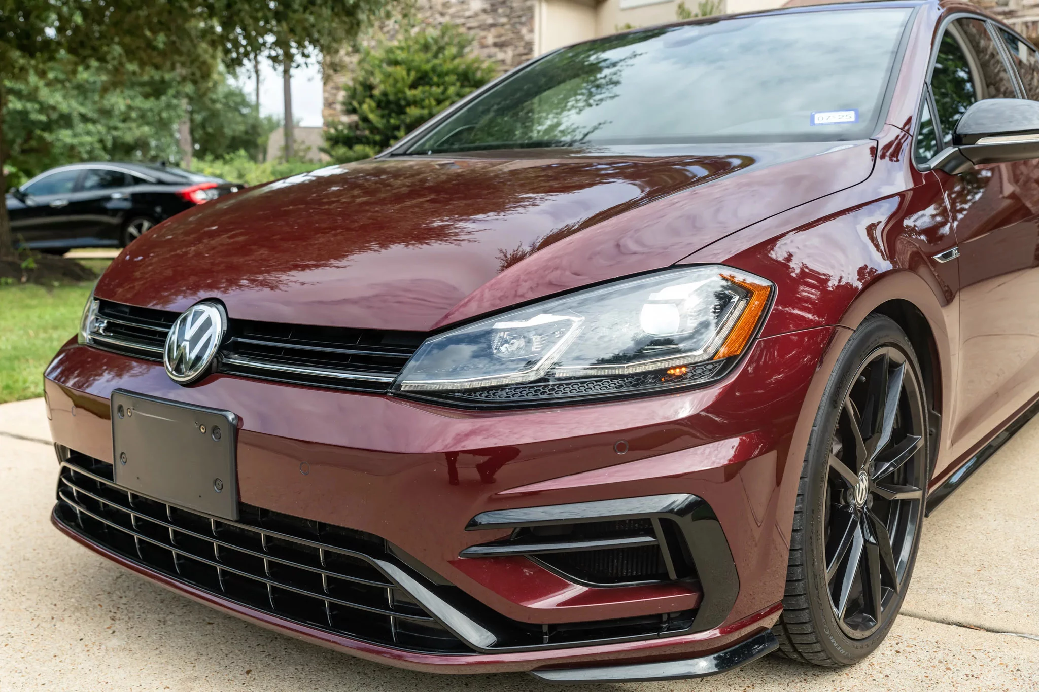 Bordeaux Red Volkswagen Golf