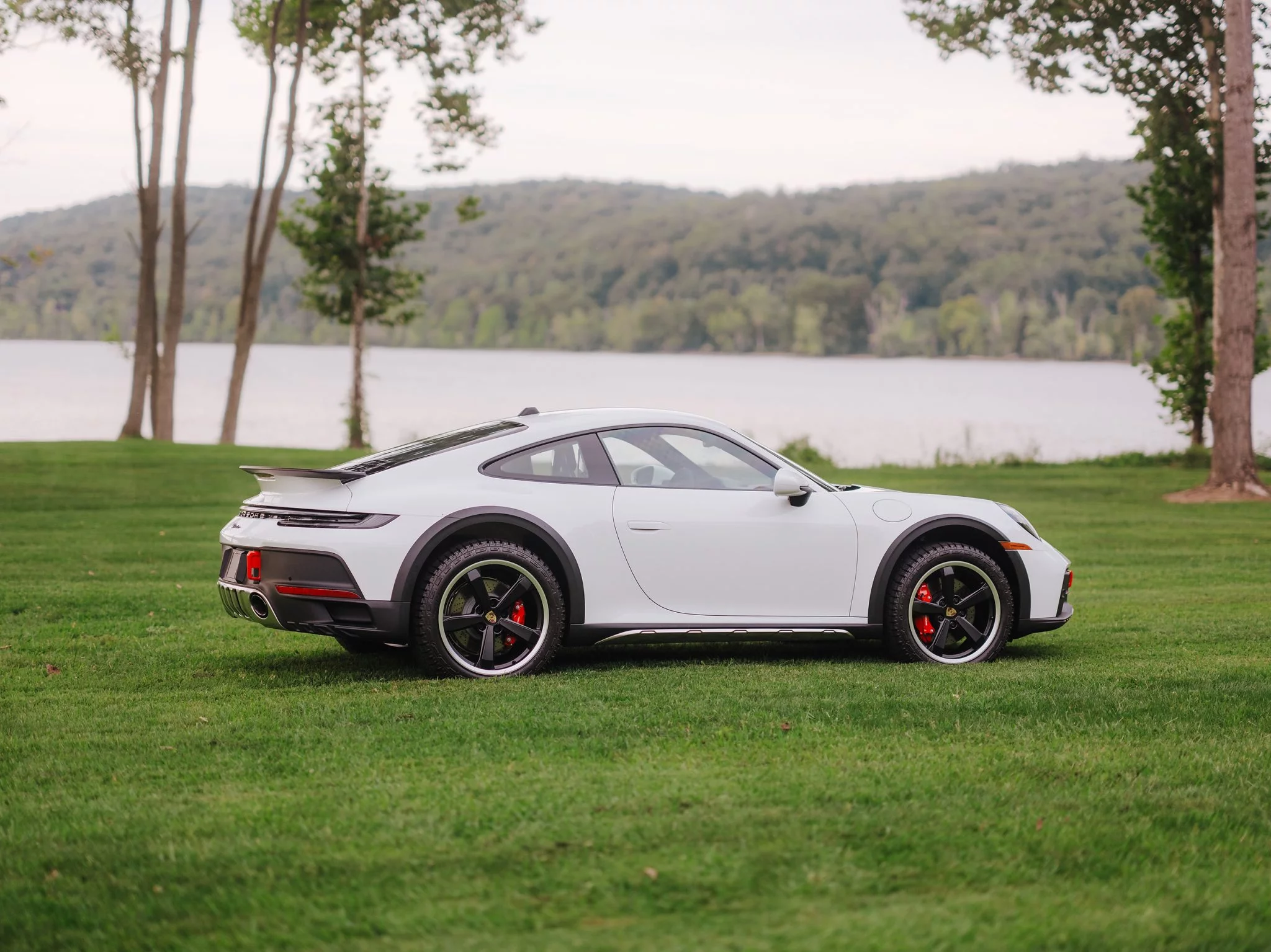 Pure White Porsche 911 Dakar