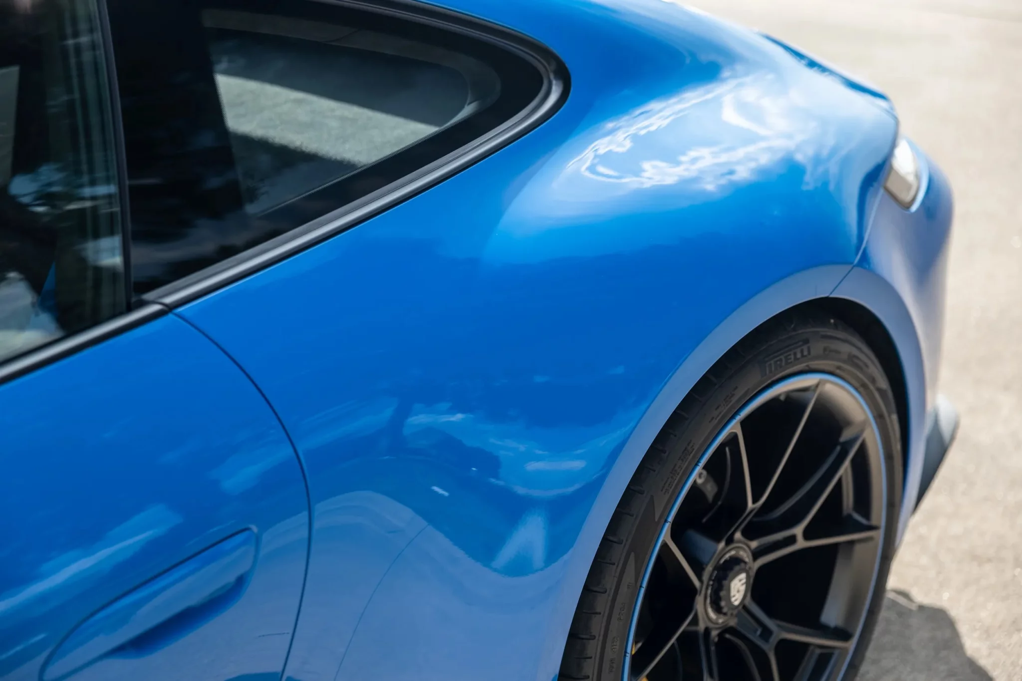Voodoo Blue Porsche 911 GT3