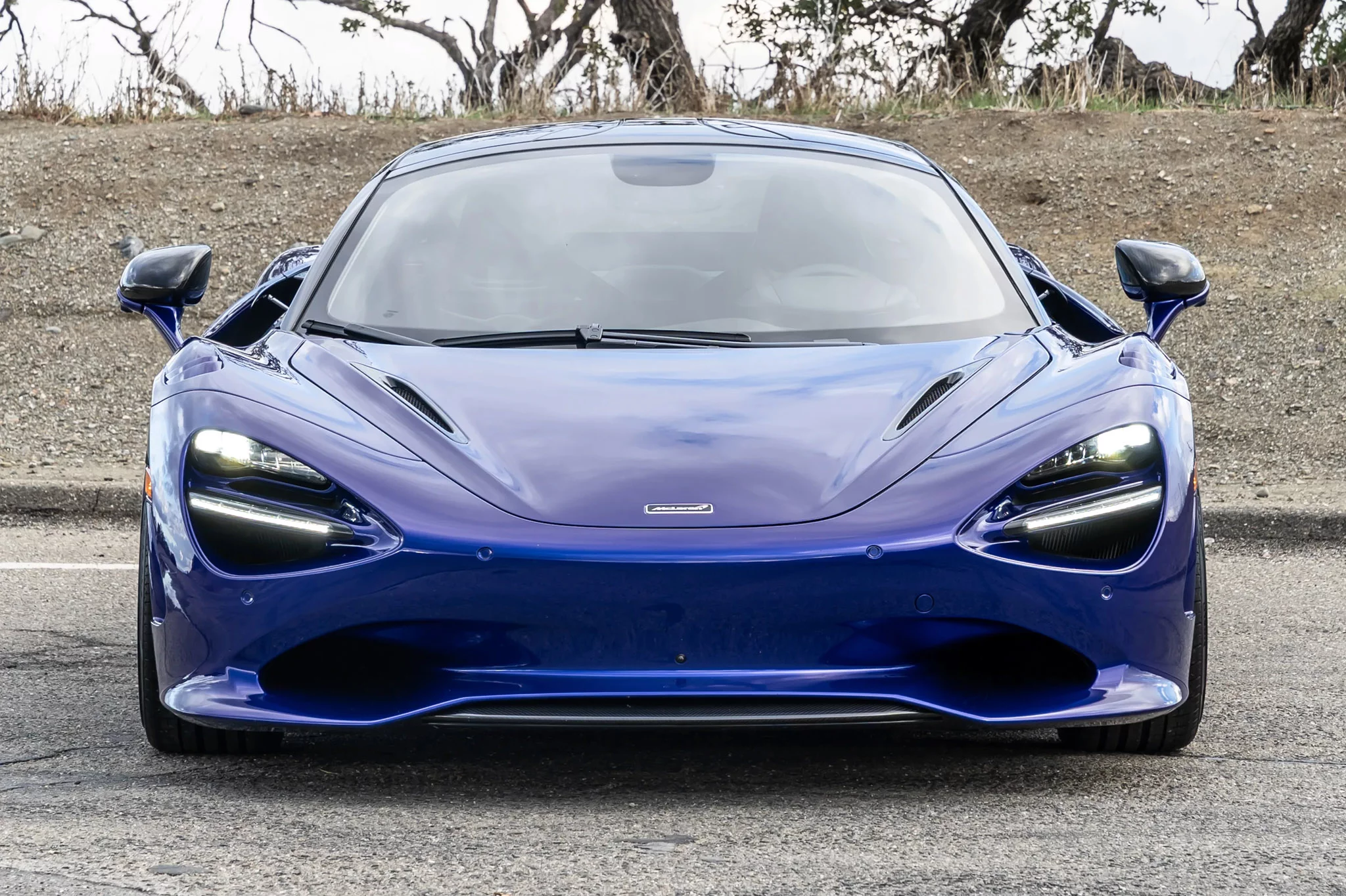 Tanzanite Blue McLaren 750S