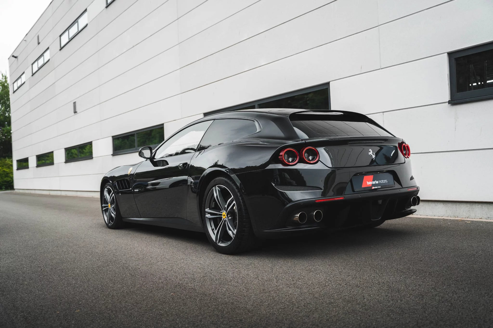 Nero Daytona Ferrari GTC4Lusso