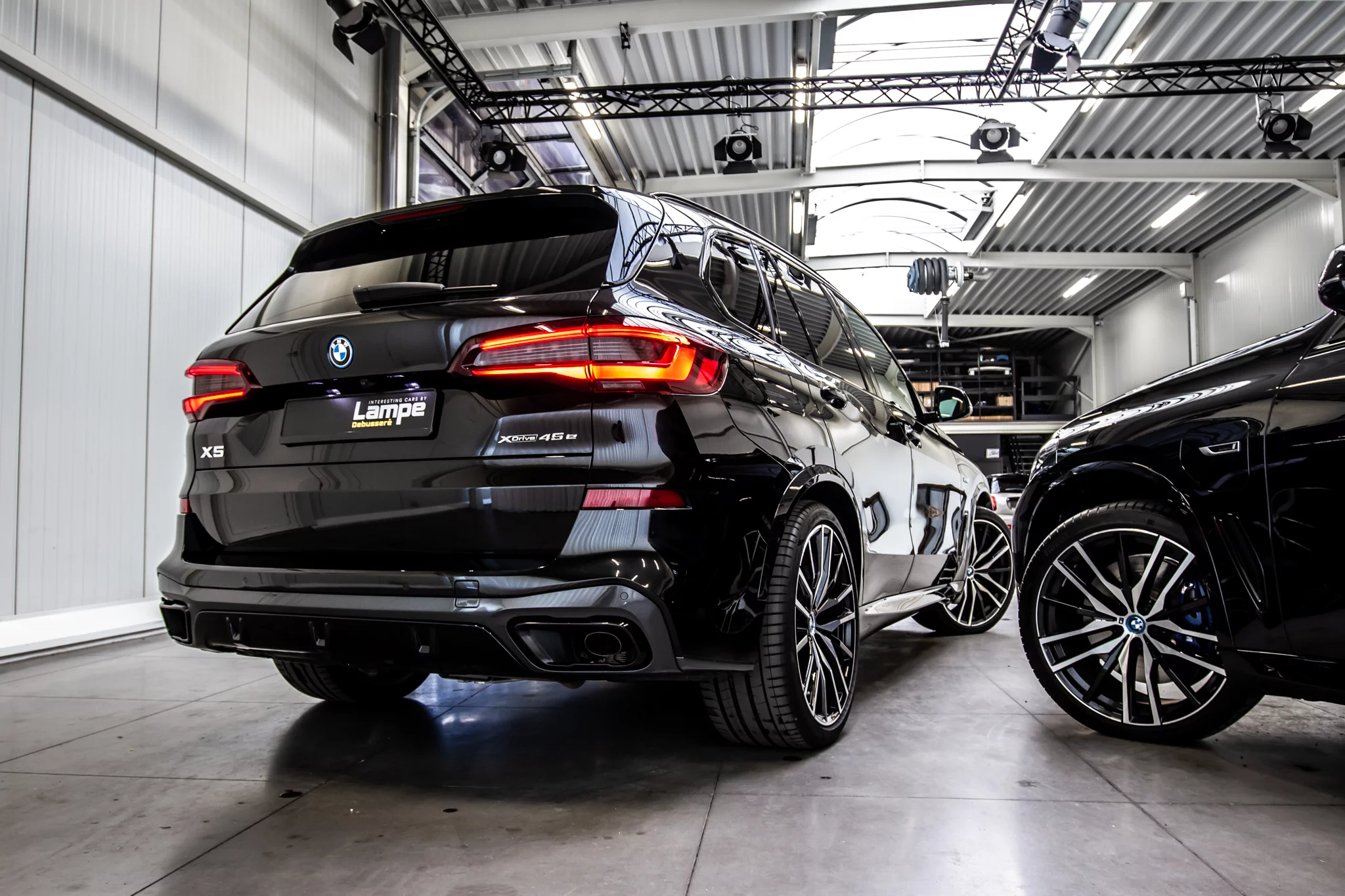 Sapphire Black BMW X5