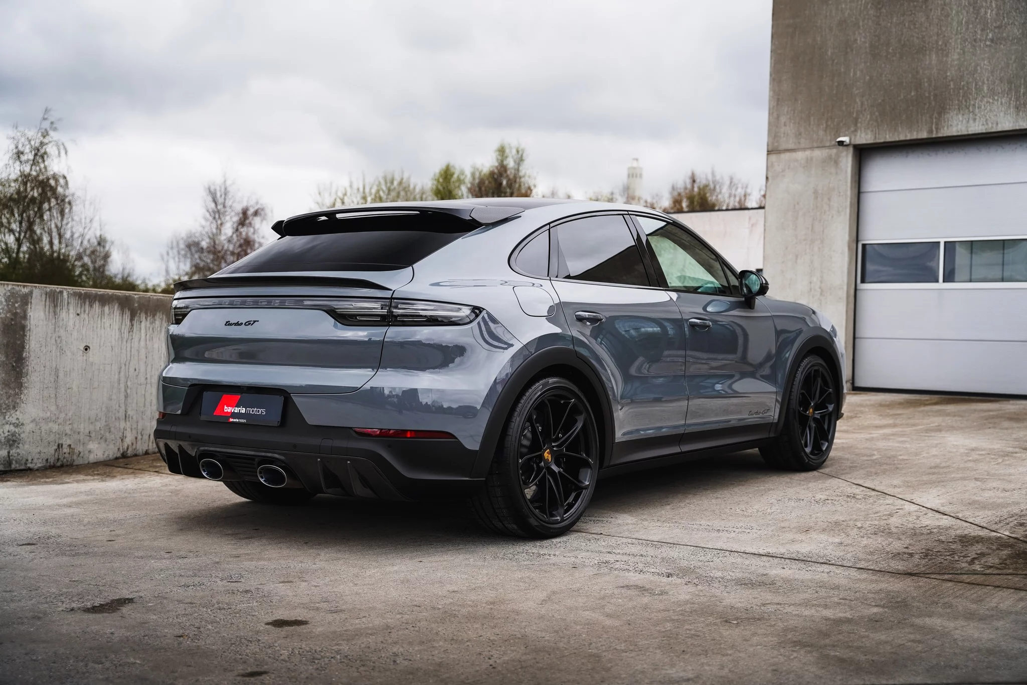 Arctic Grey Porsche Cayenne