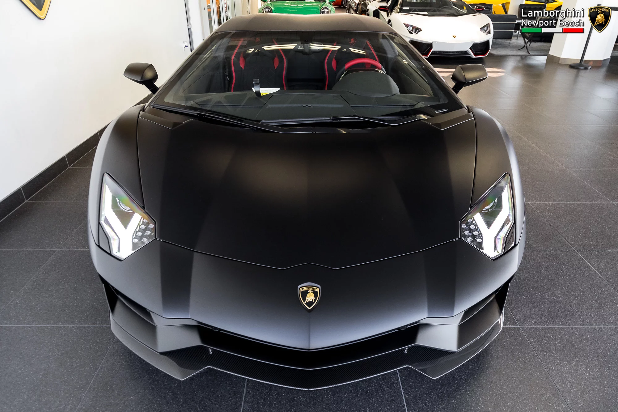 Nero Nemesis Lamborghini Aventador