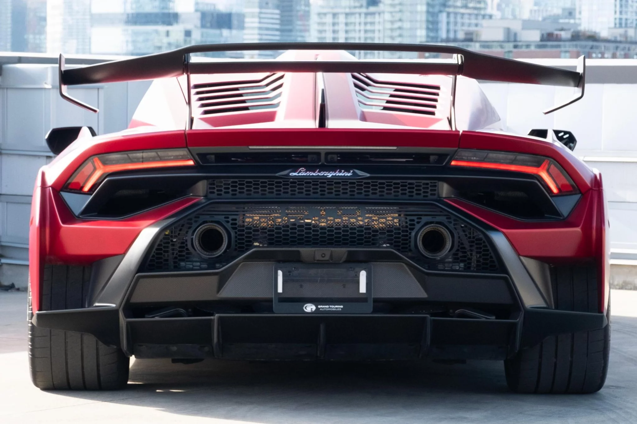 Rosso Pyra Lamborghini Huracán
