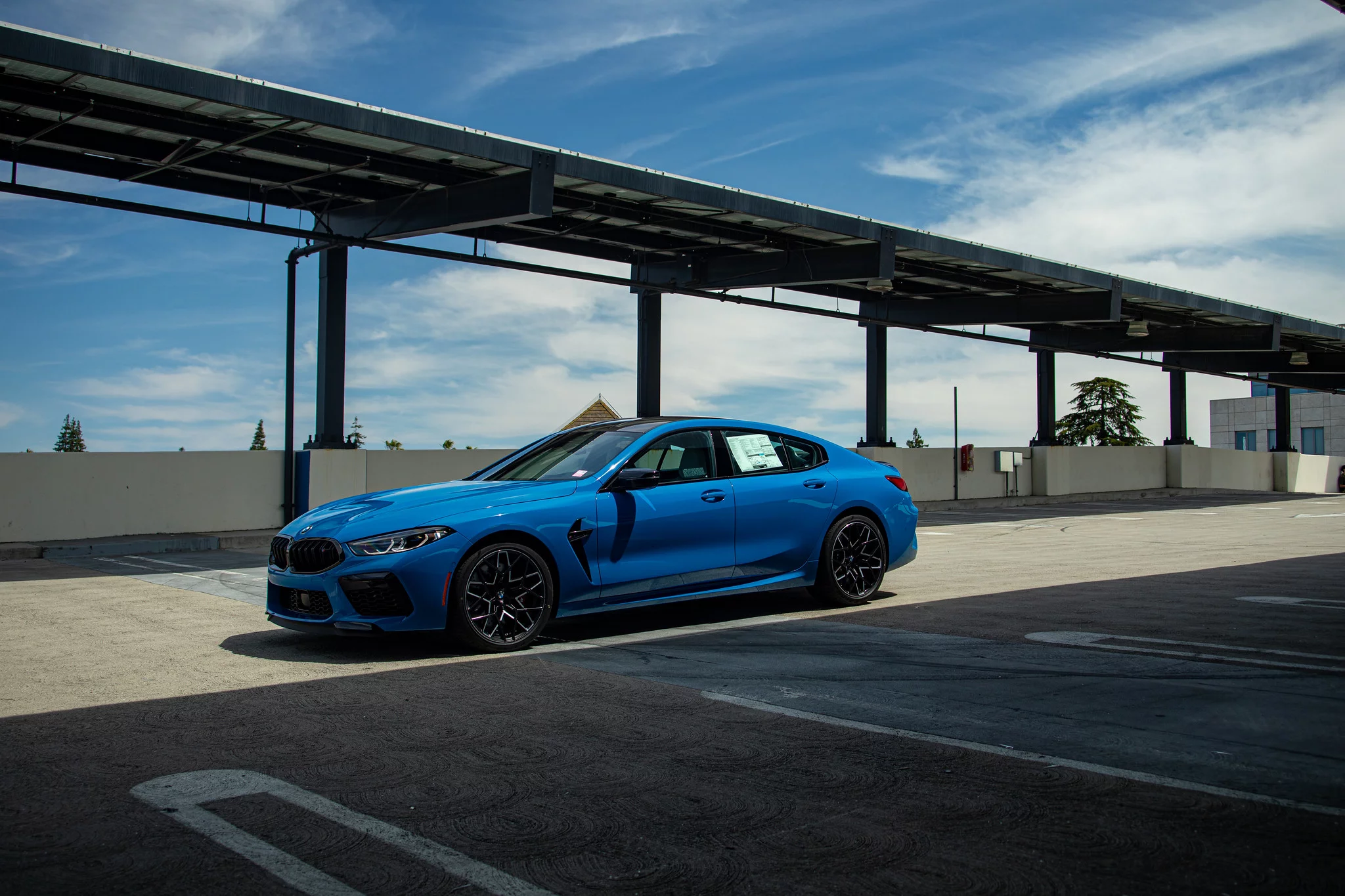 Pure Blue BMW M8