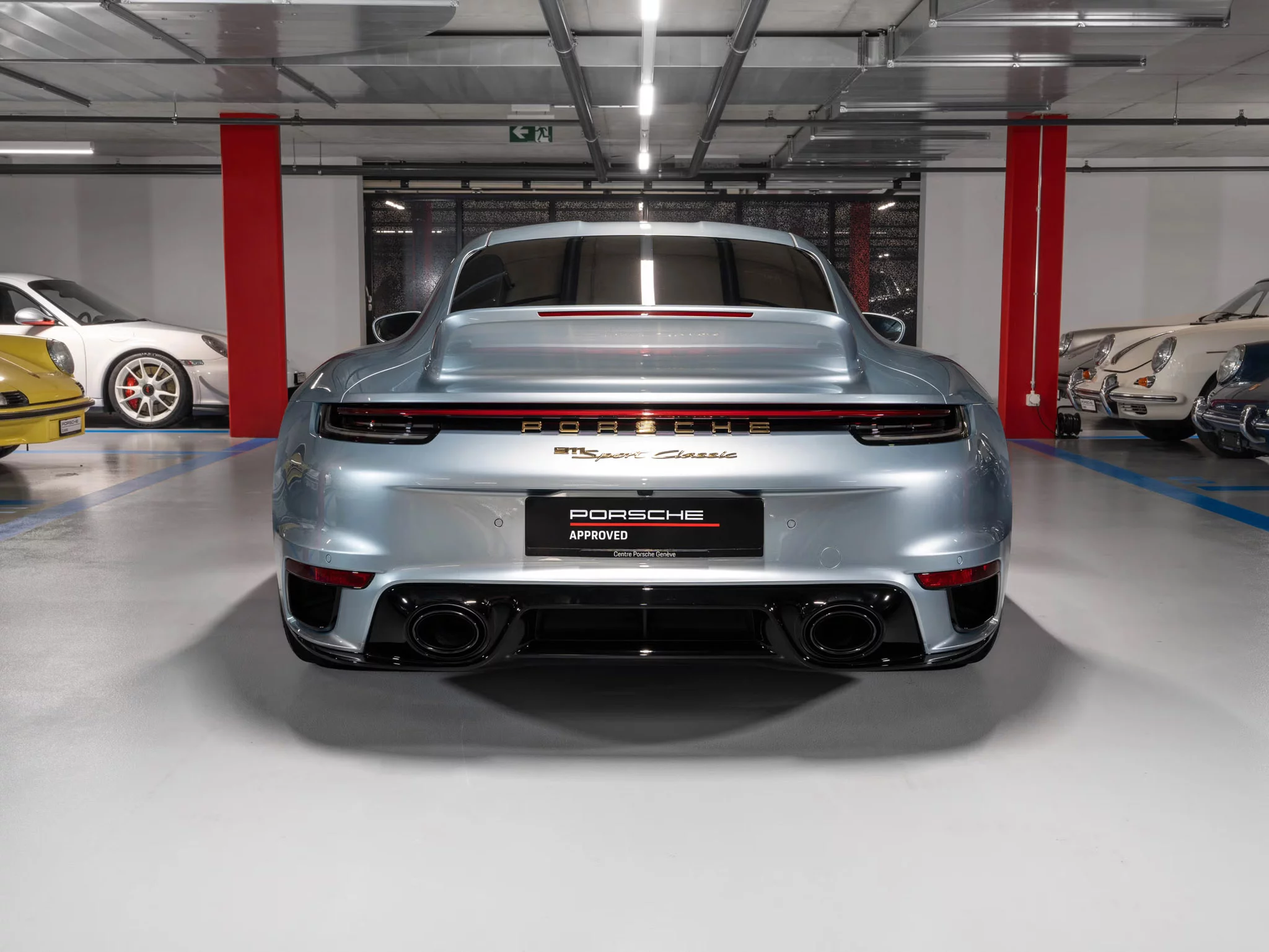 Azzurro Thetys Porsche 911 Sport Classic