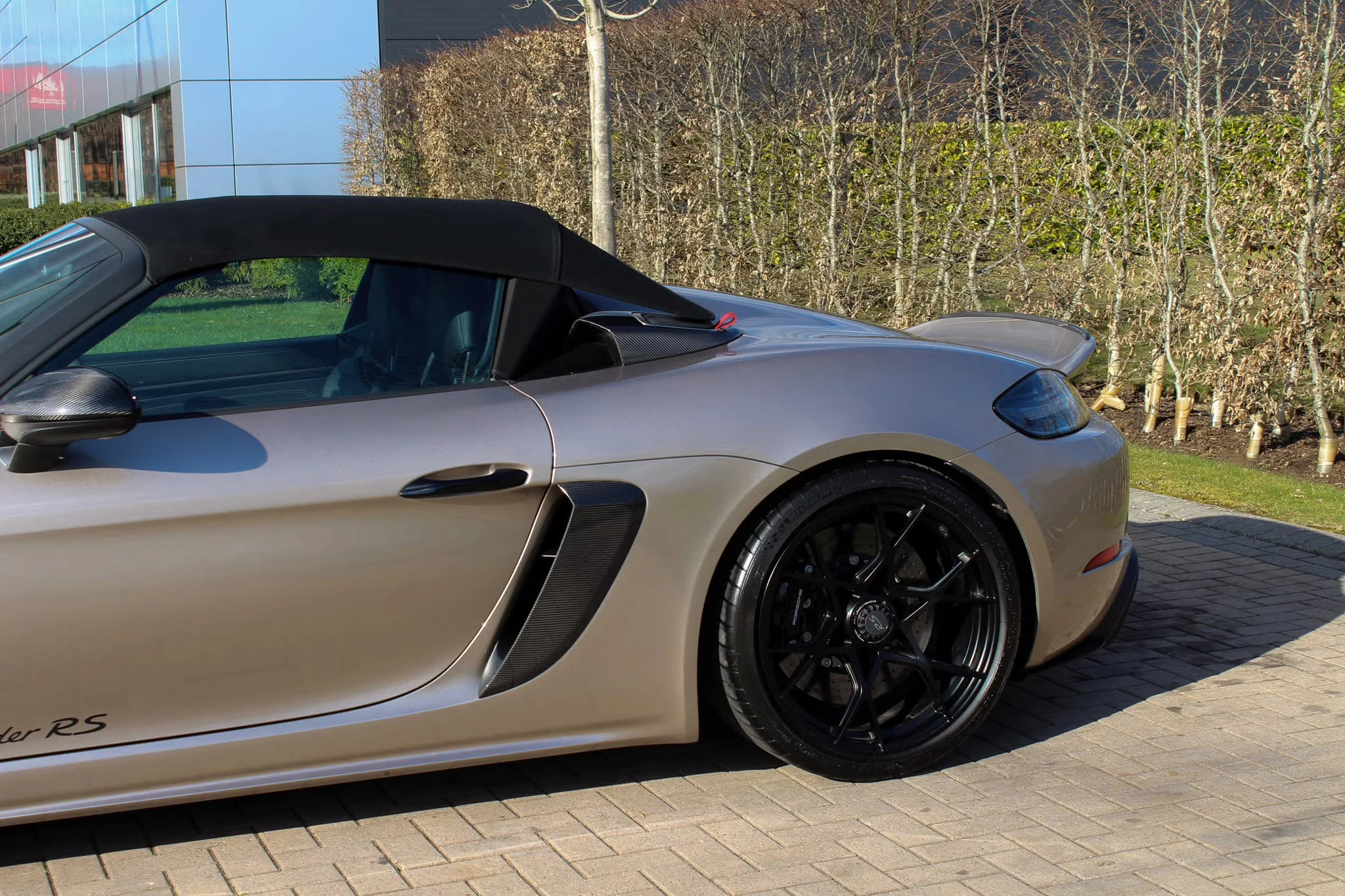 Palladium Metallic Porsche 718 Spyder RS