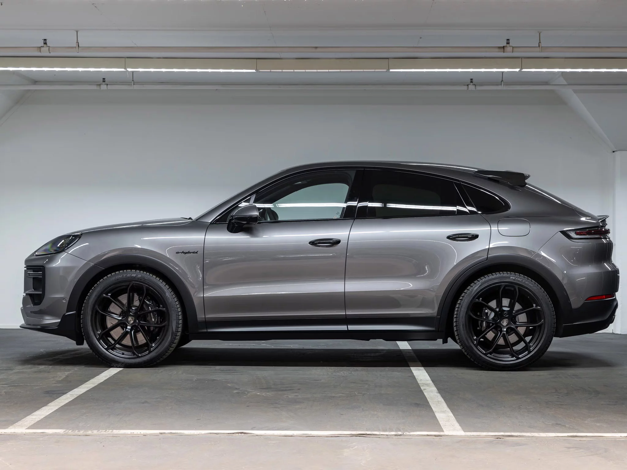 Terra Grey Metallic Porsche Cayenne