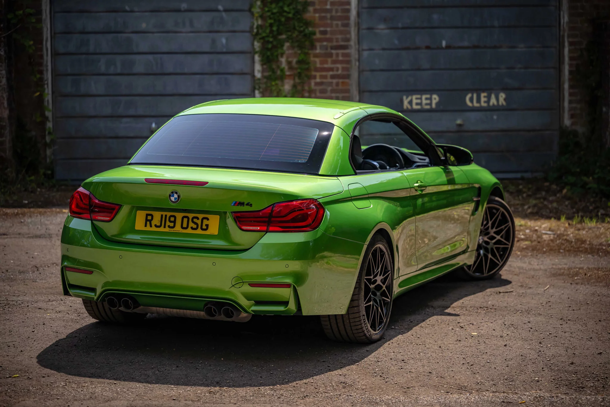 Java Green BMW M4