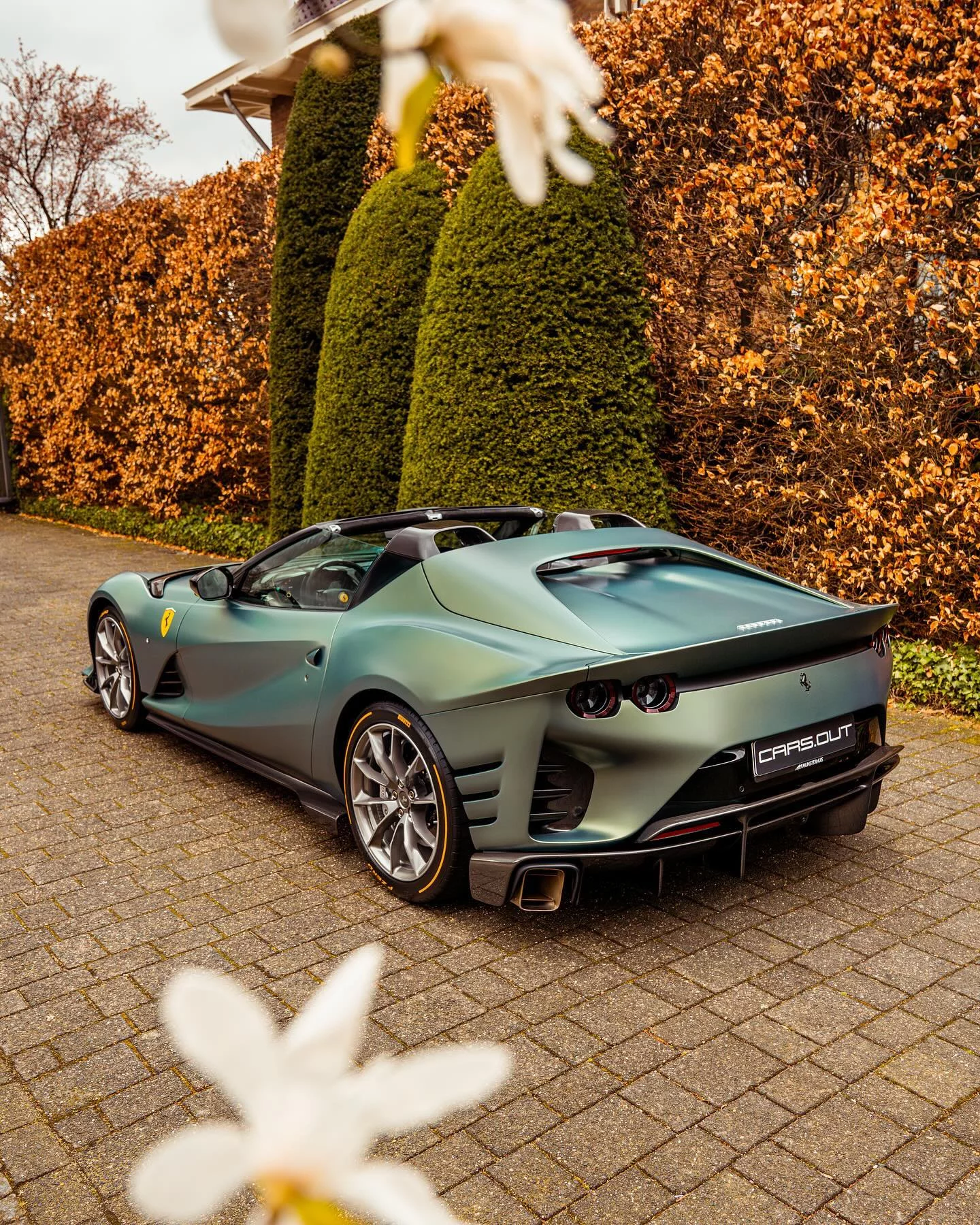 Verde Minerale Opaco Ferrari 812