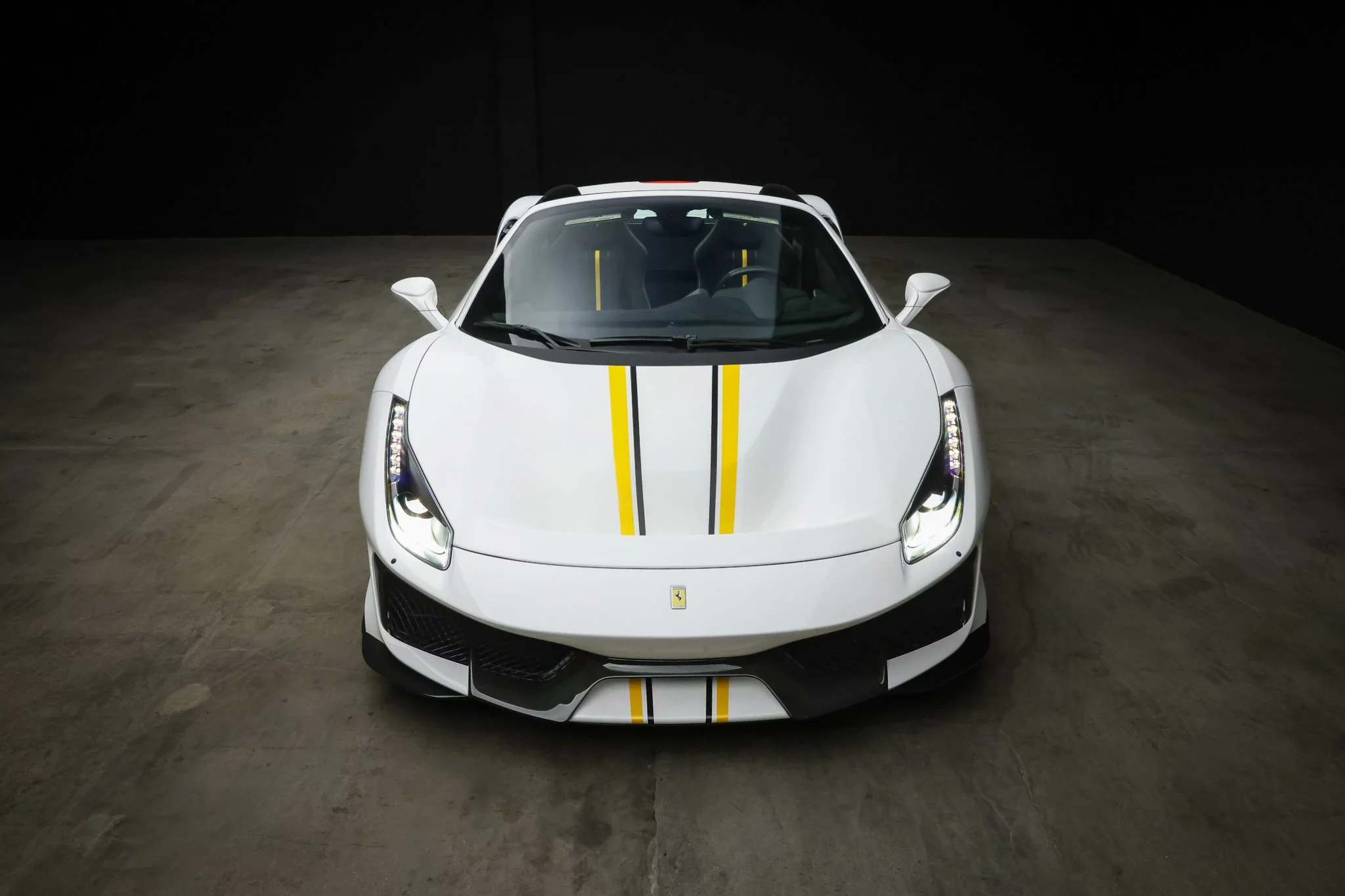 Bianco King Ferrari 488