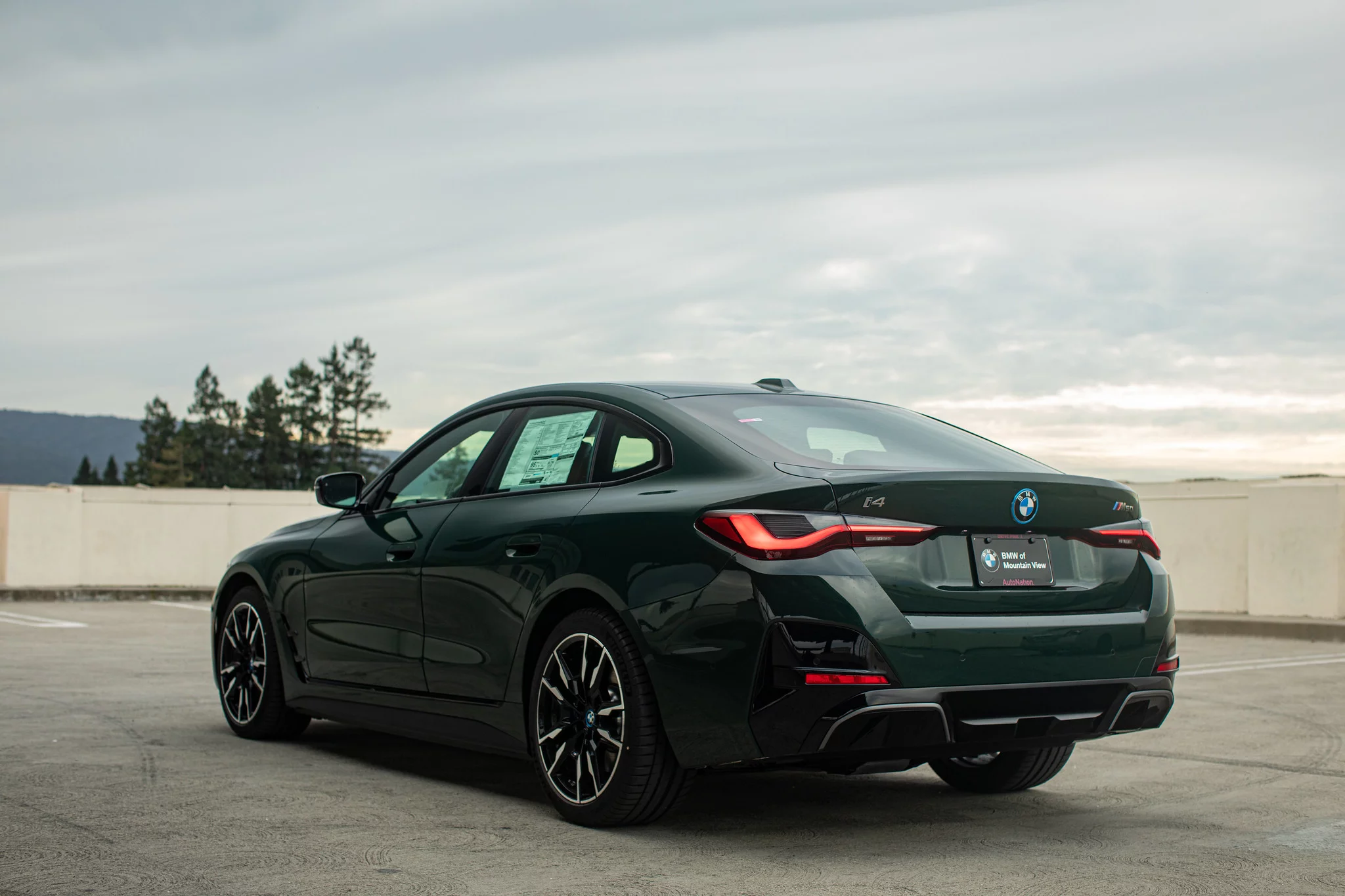 Goodwood Green BMW i4