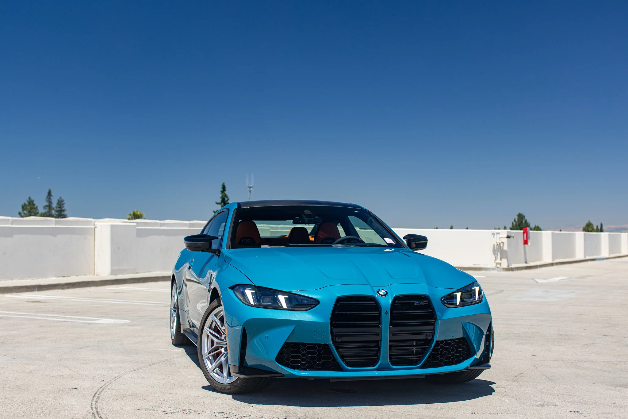 Blue Bay Lagoon BMW M4