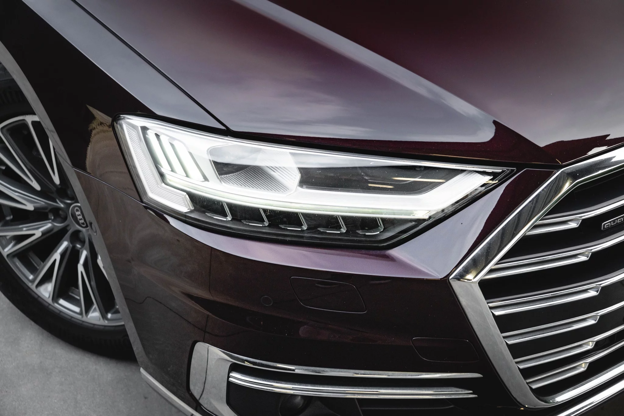 Seville Red Metallic Audi A8