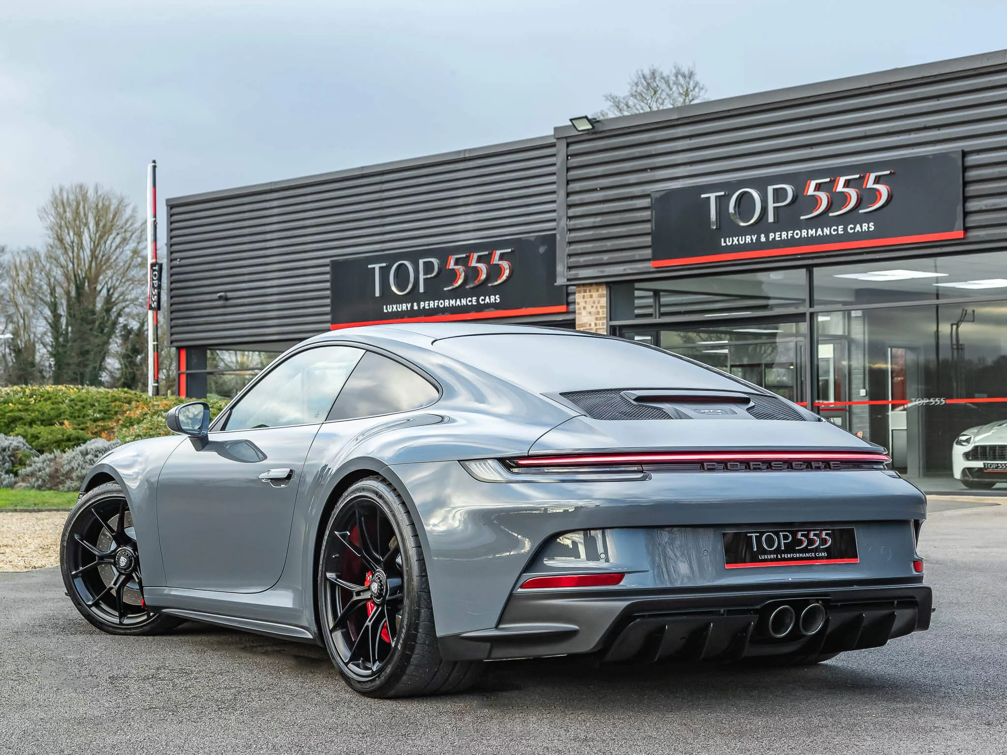 Grigio Telesto Porsche 911 GT3