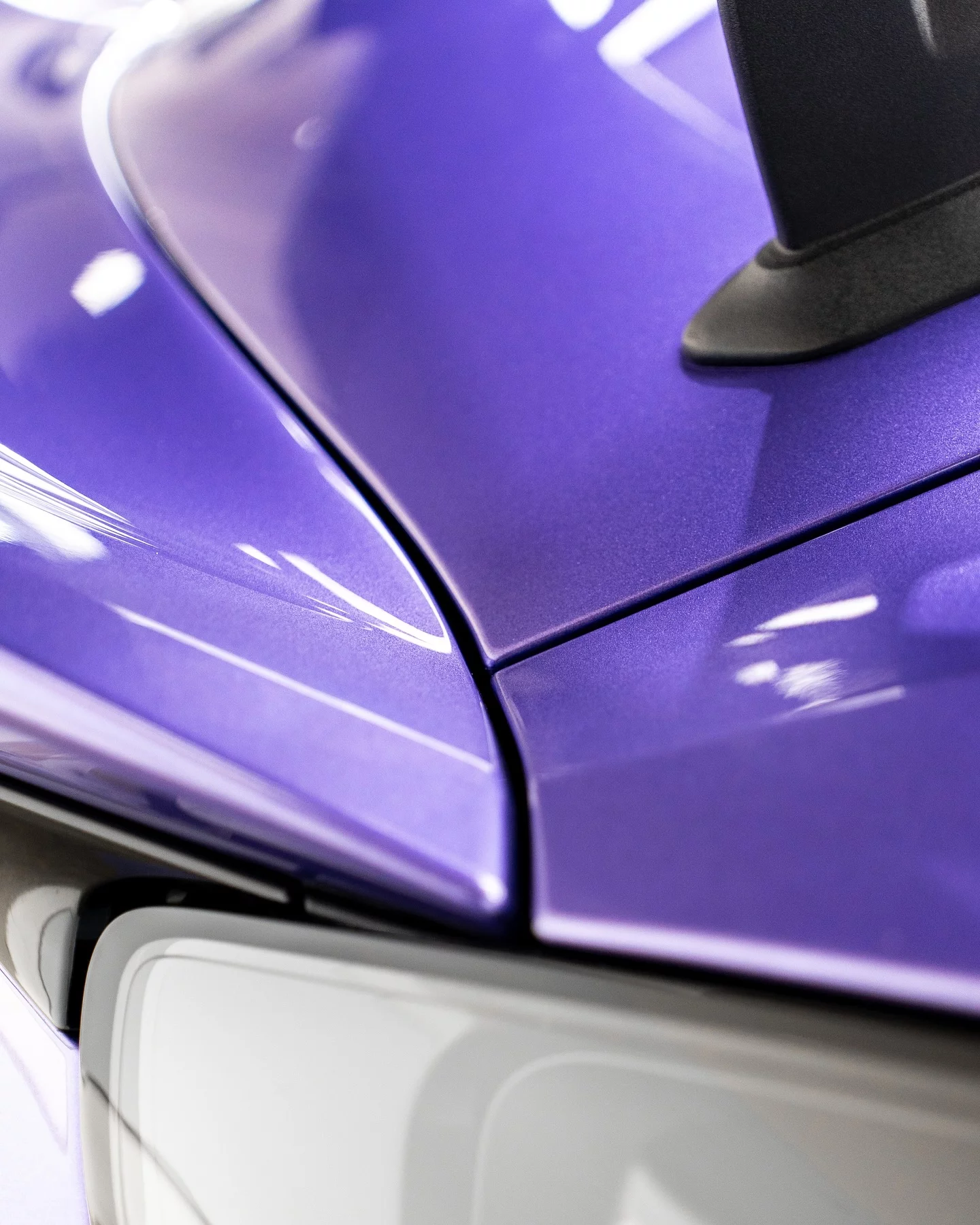 Viola Purple Metallic Porsche 718 Cayman GT4 RS