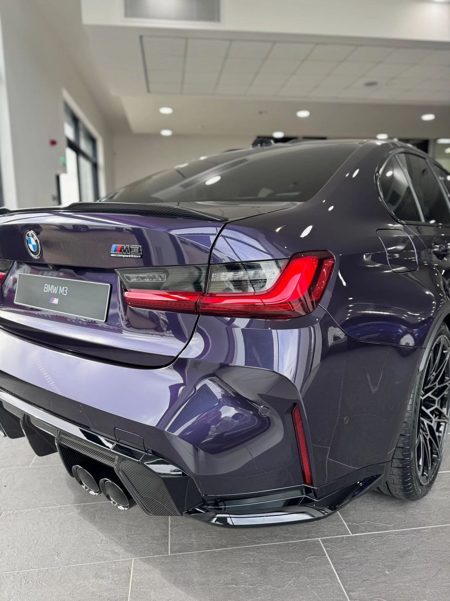Techno Violet BMW M3