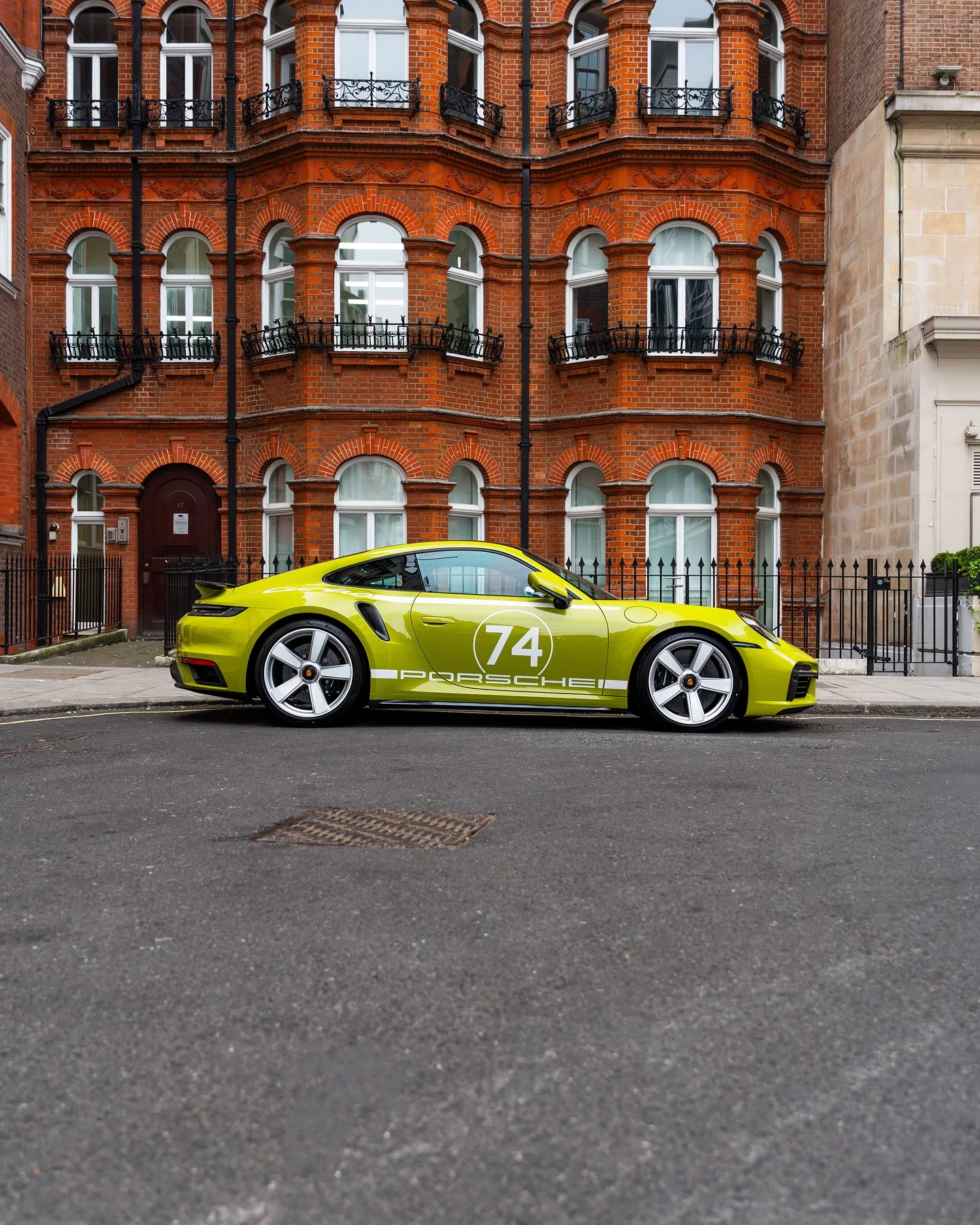 Linden Green Porsche 911 Turbo