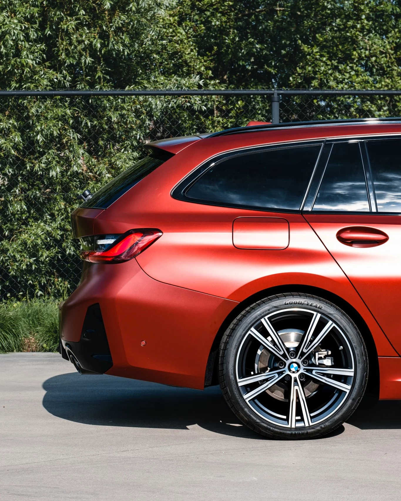 Frozen Preciosa Red BMW 3 Series