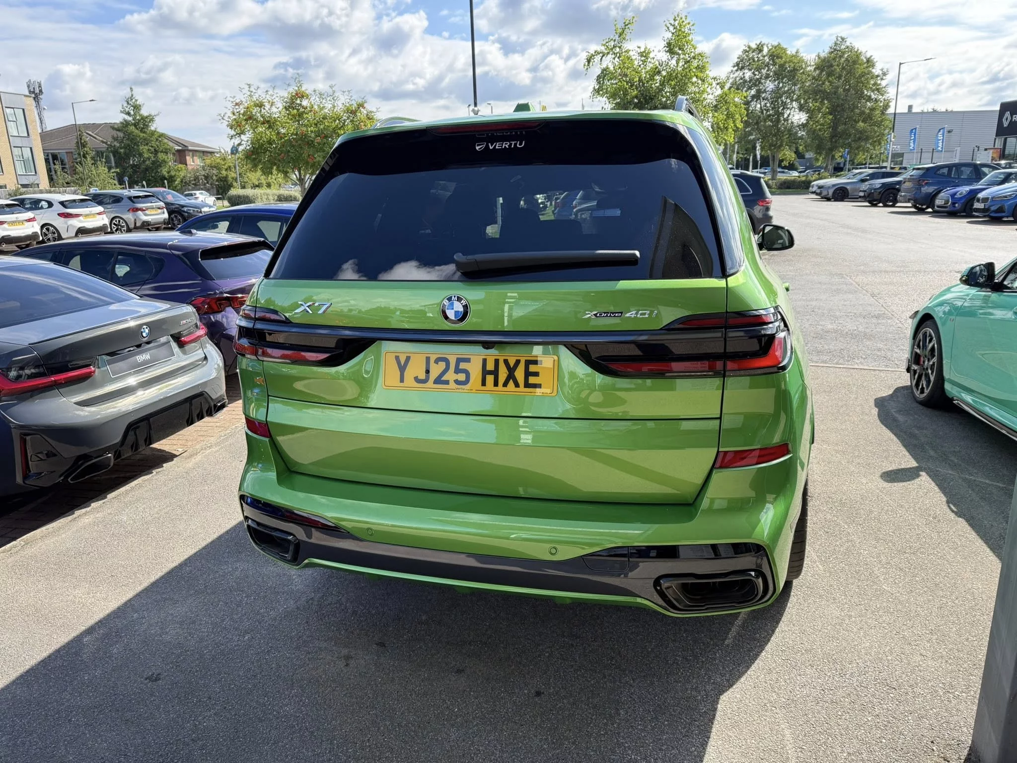 Java Green II BMW X7