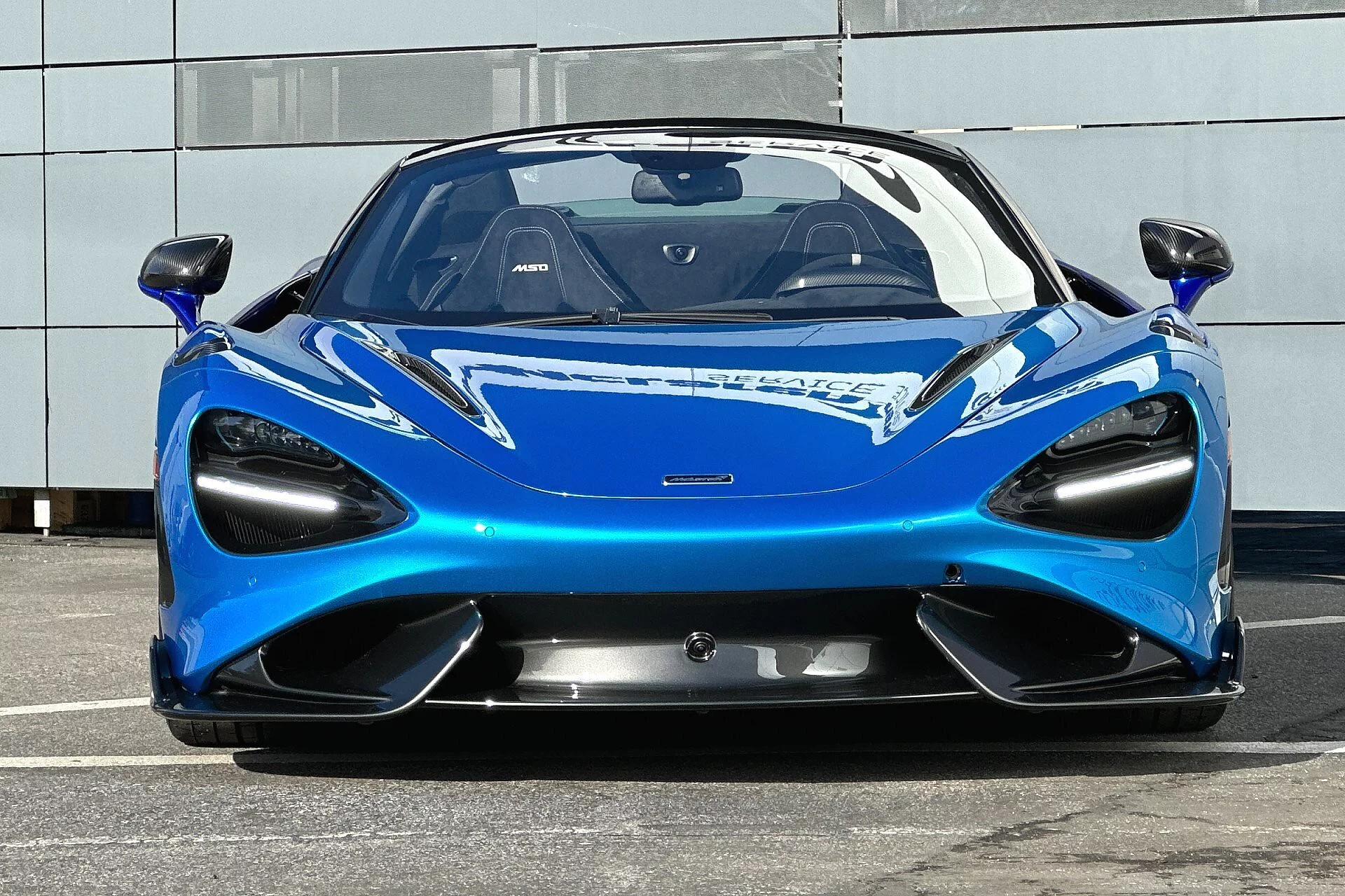 Ludus Blue McLaren 765LT