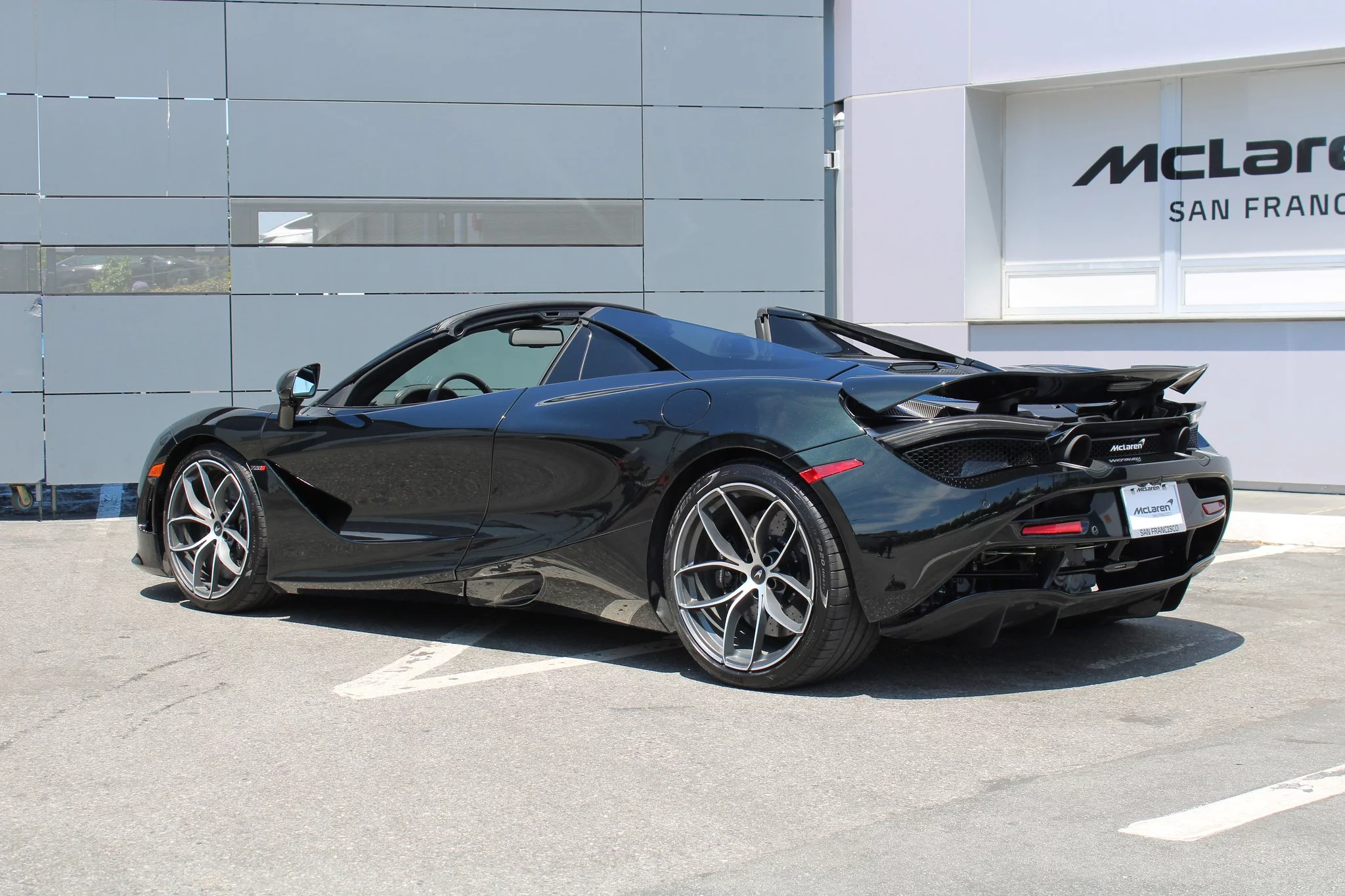 Sherwood Black McLaren 720S