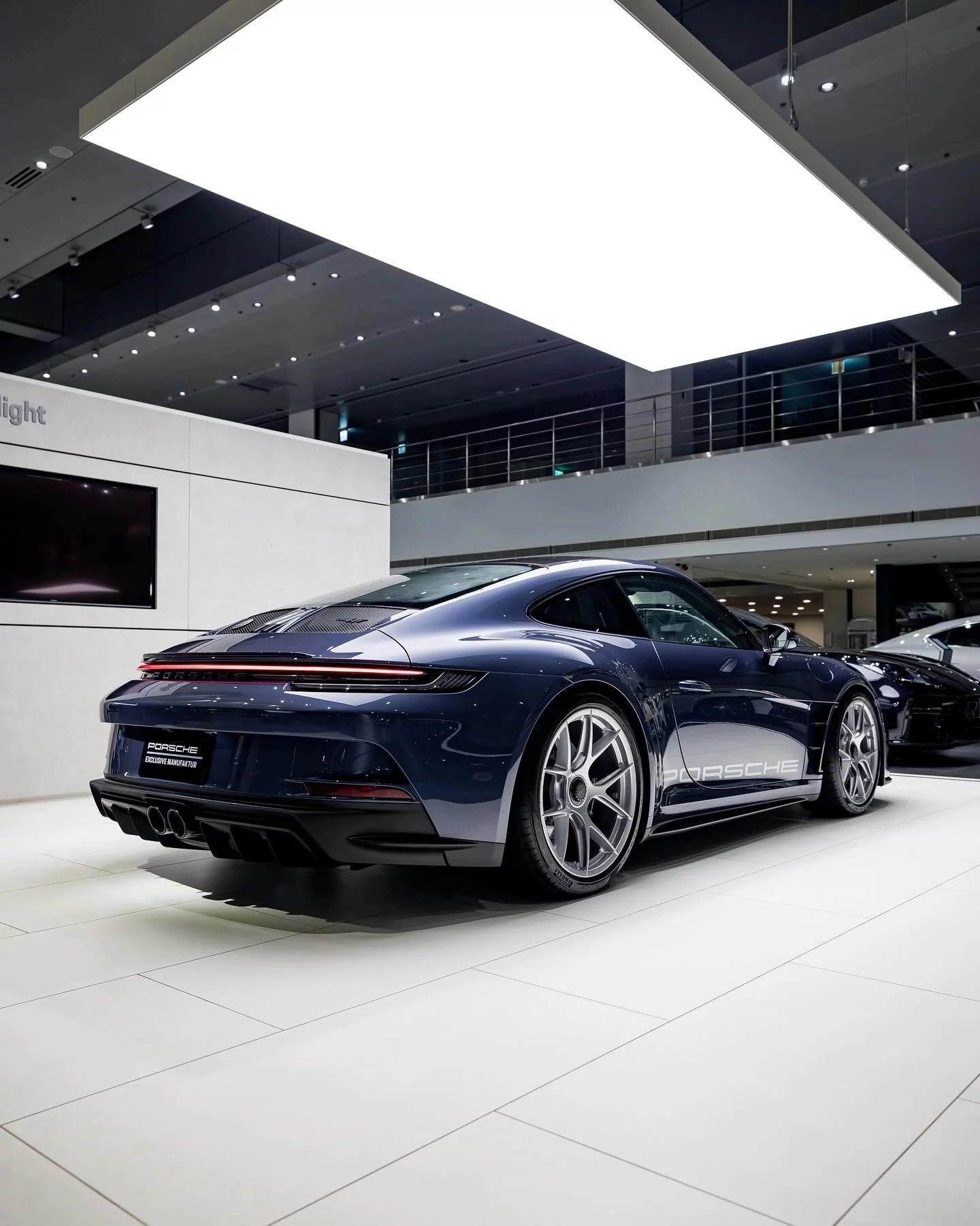 Prussian Blue Metallic Porsche 911 S/T
