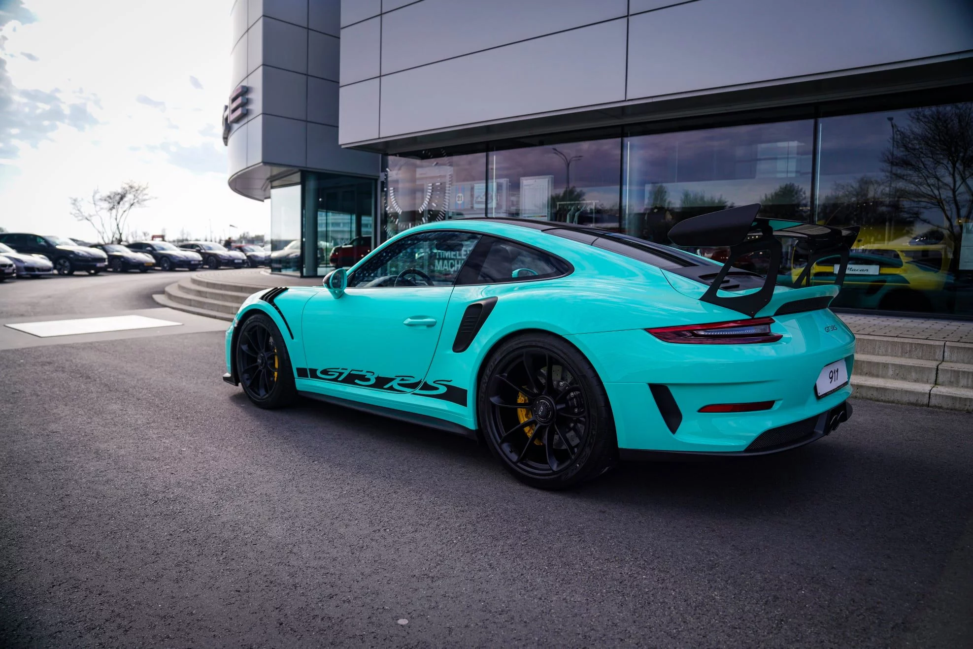 Mint Green Porsche 911 GT3 RS