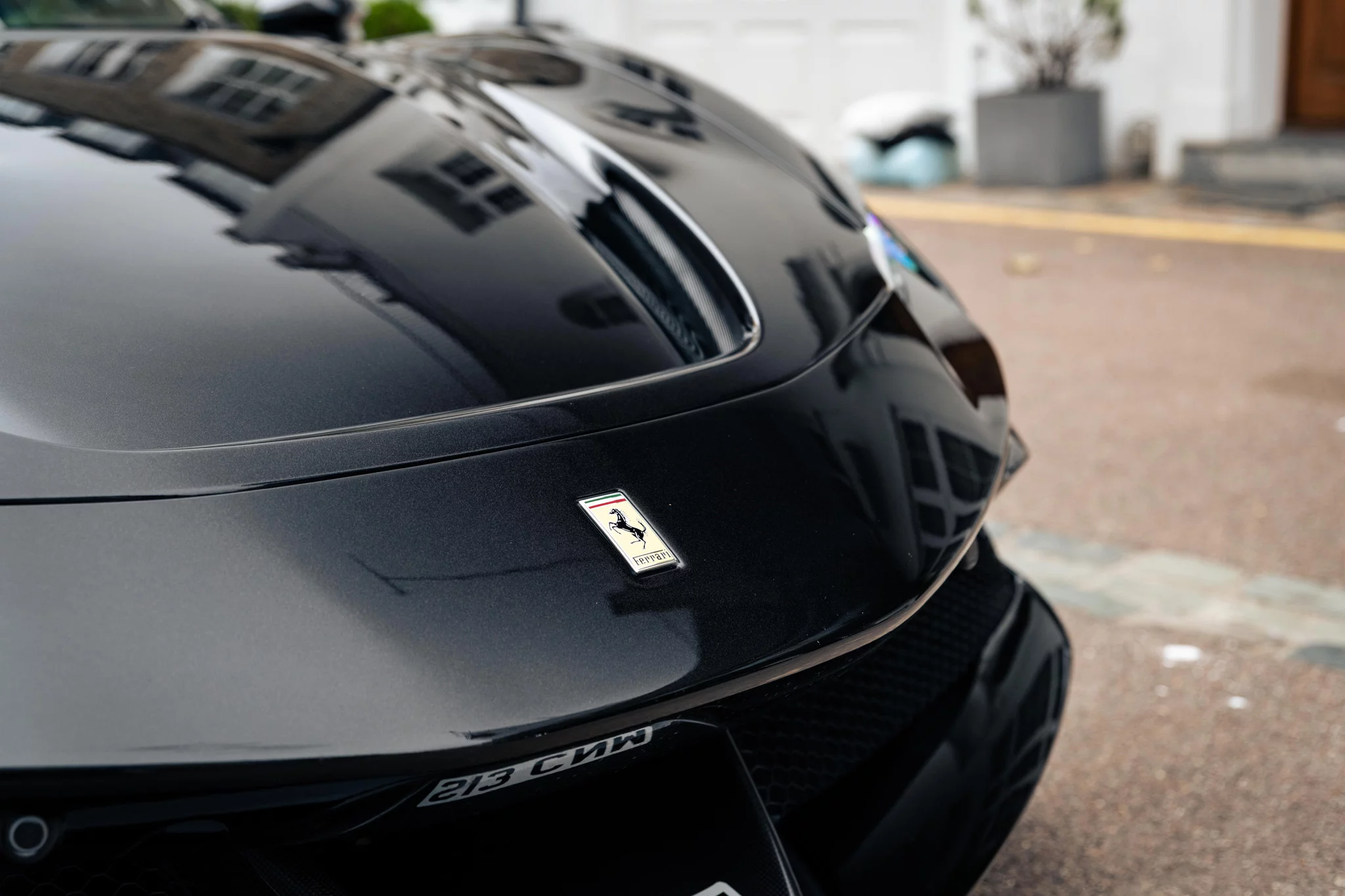 Nero Daytona Ferrari SF90