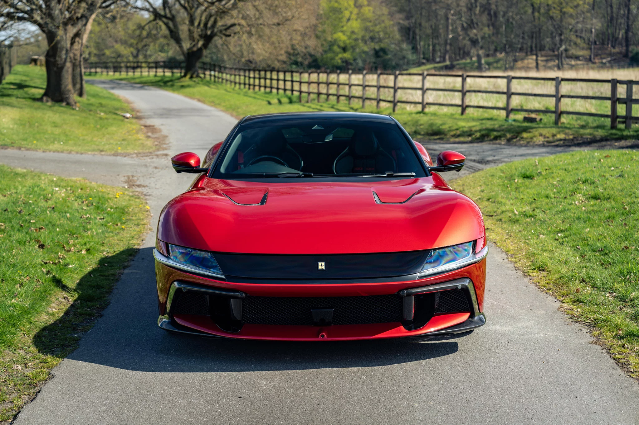 Rosso Imola Ferrari 12Cilindri