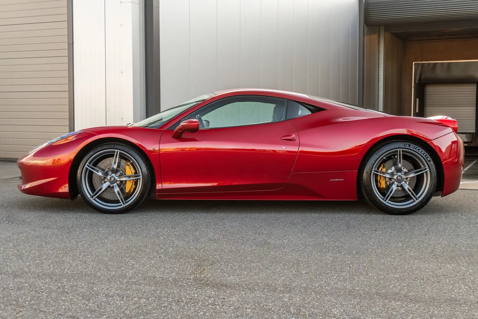 Rosso Monza Ferrari 458