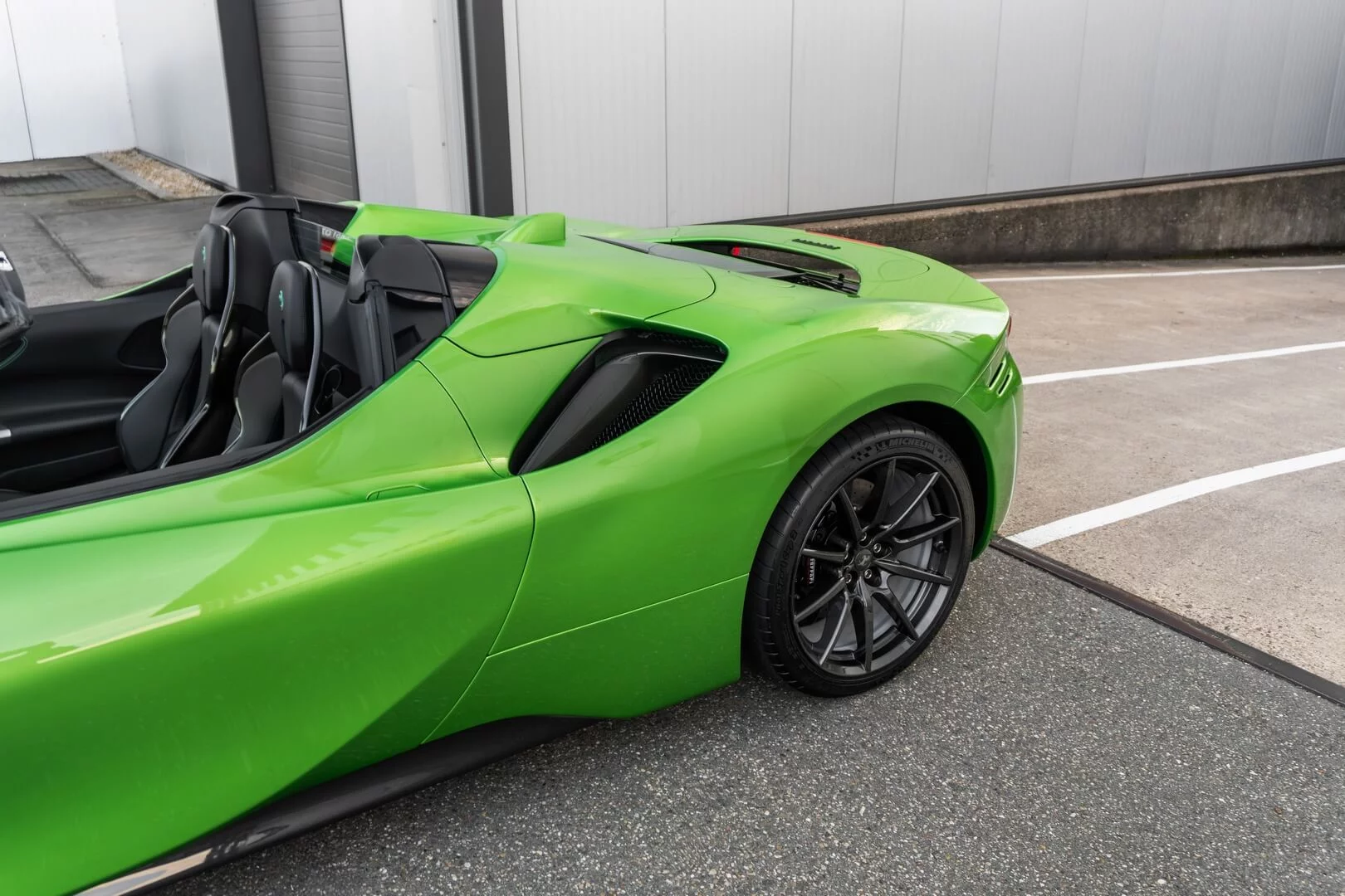 Verde Hy Kers Lucido Ferrari SF90