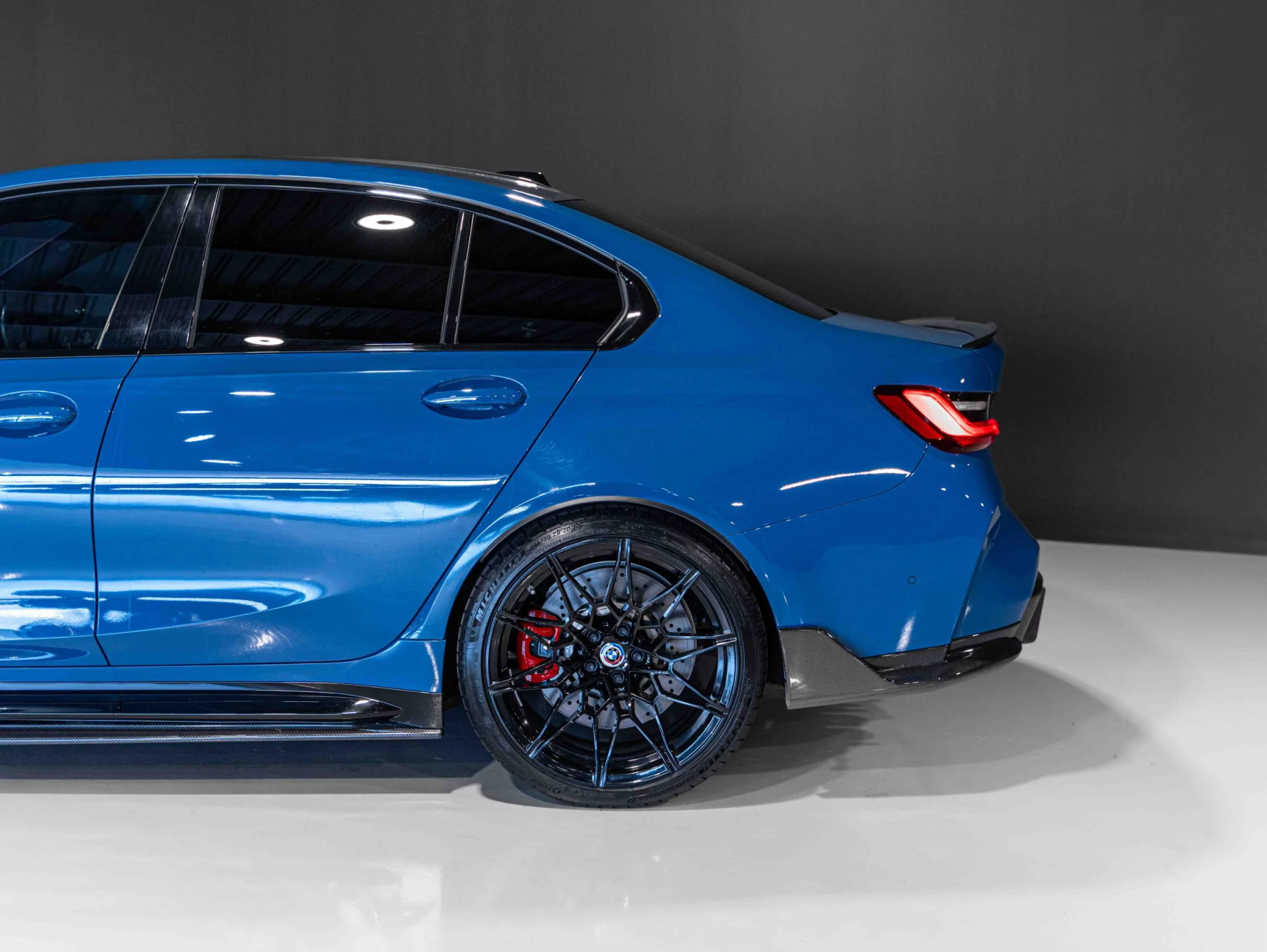 Violet Blue II BMW M3