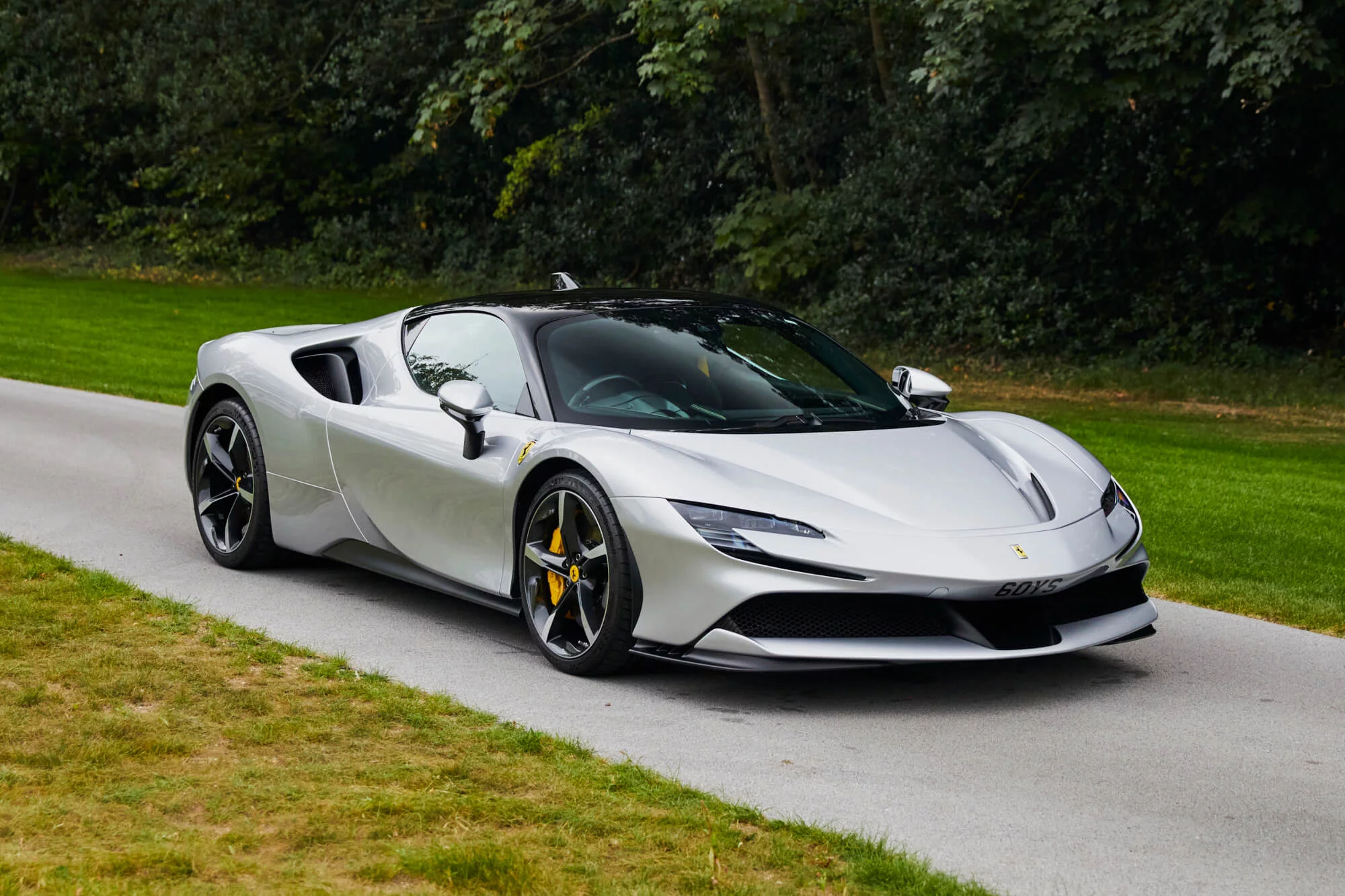 Argento Nurburgring Ferrari SF90