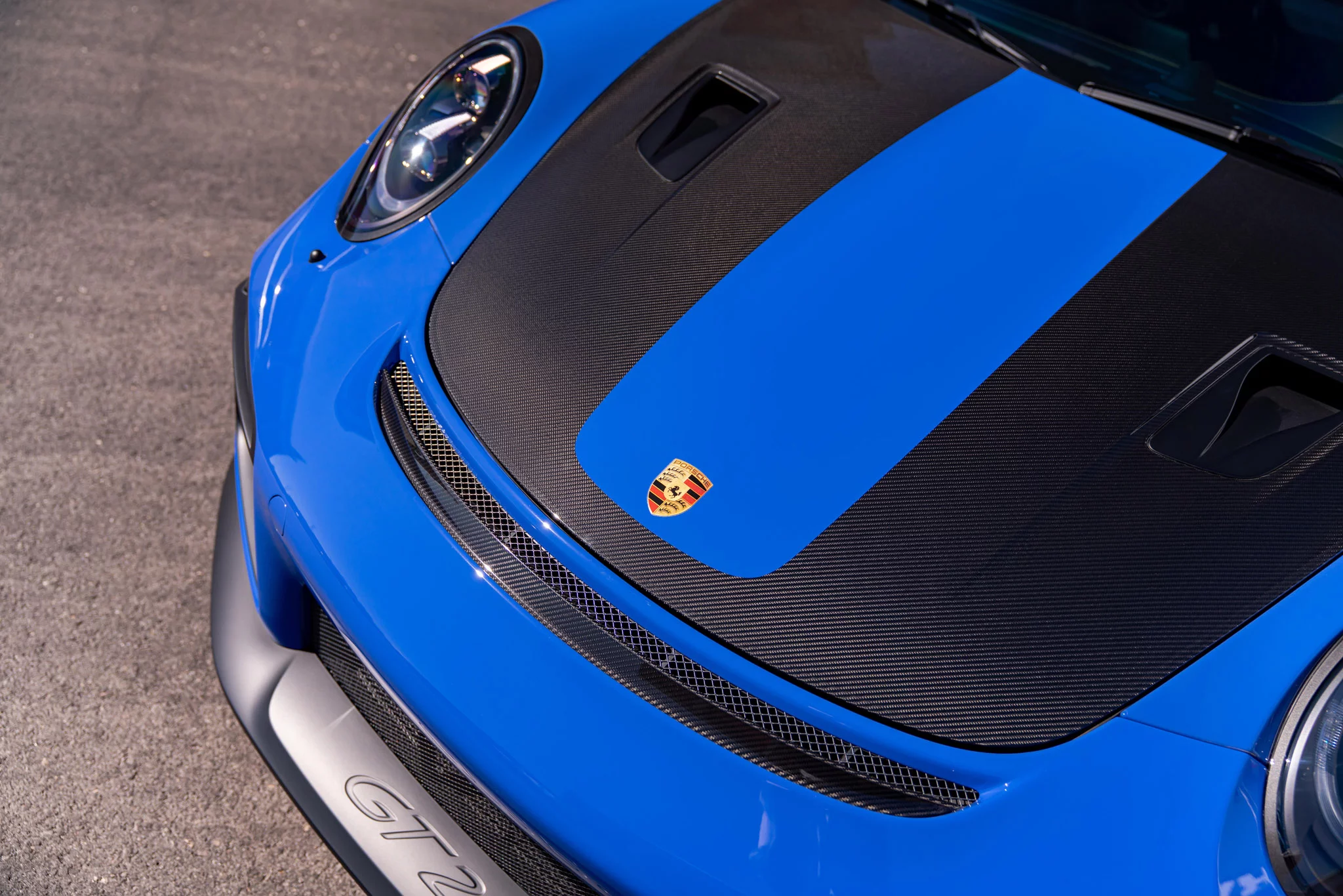 Maritime Blue Porsche 911 GT2 RS