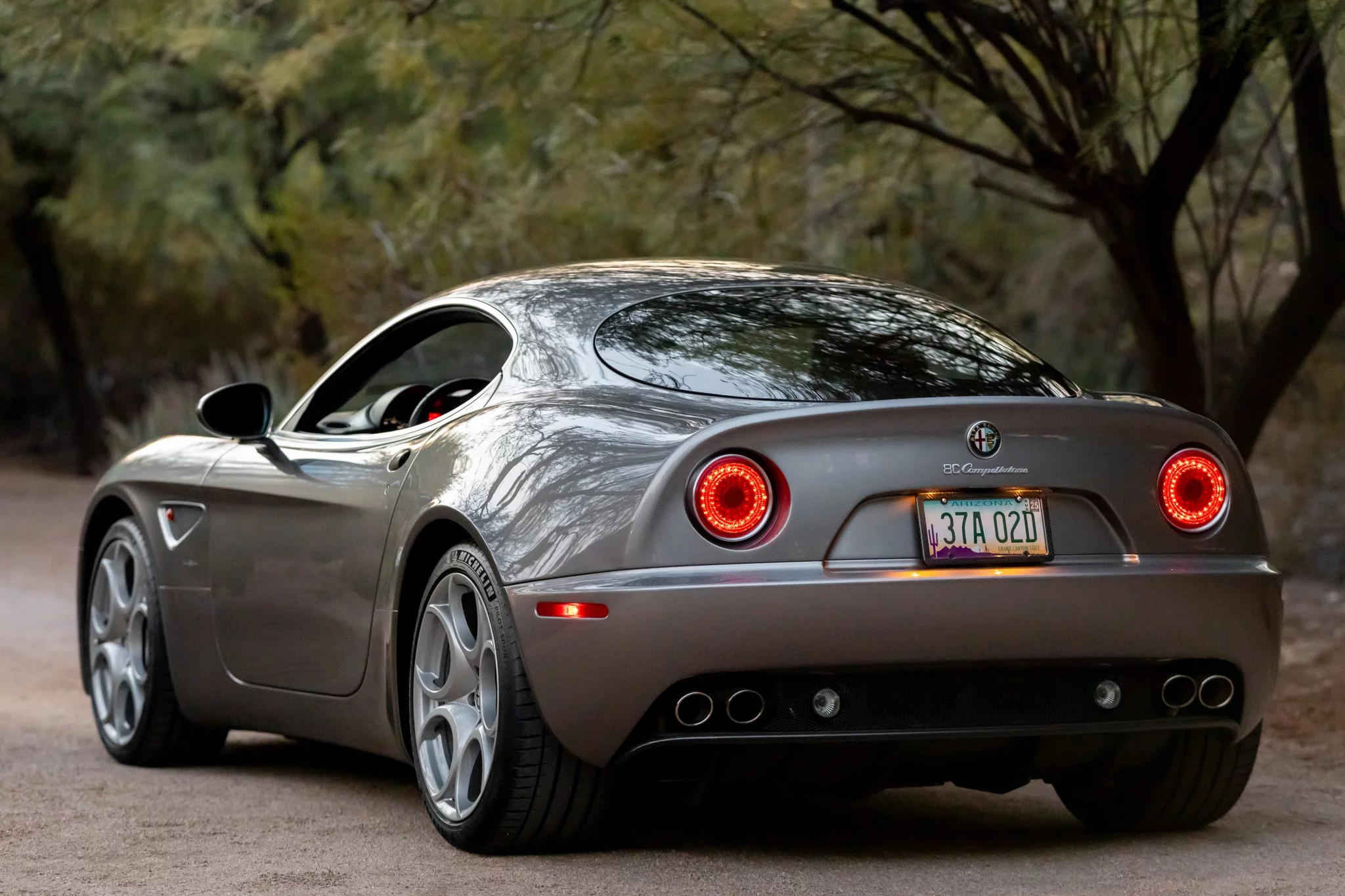 Grigio Nuvolari Alfa Romeo 8C