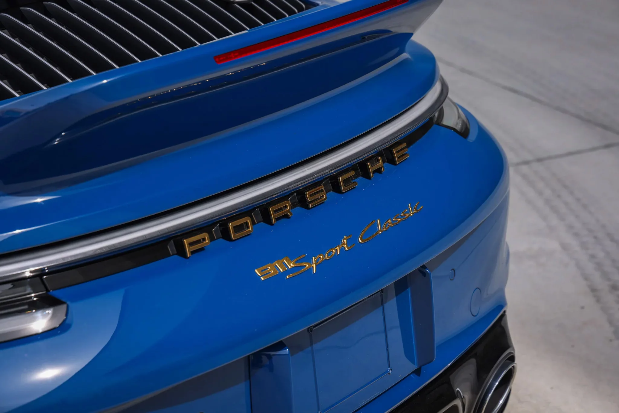 Manaus Blue Porsche 911 Sport Classic