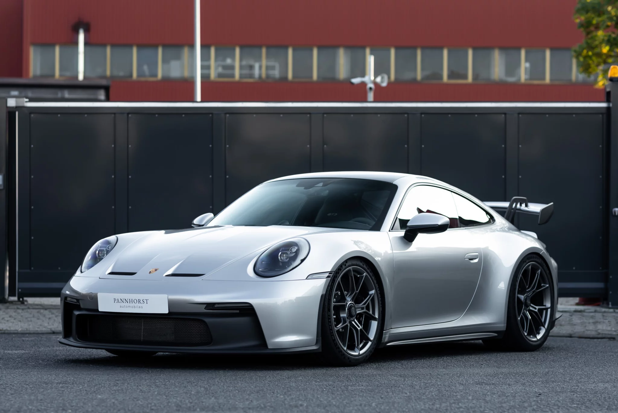 GT Silver Metallic Porsche 911 GT3