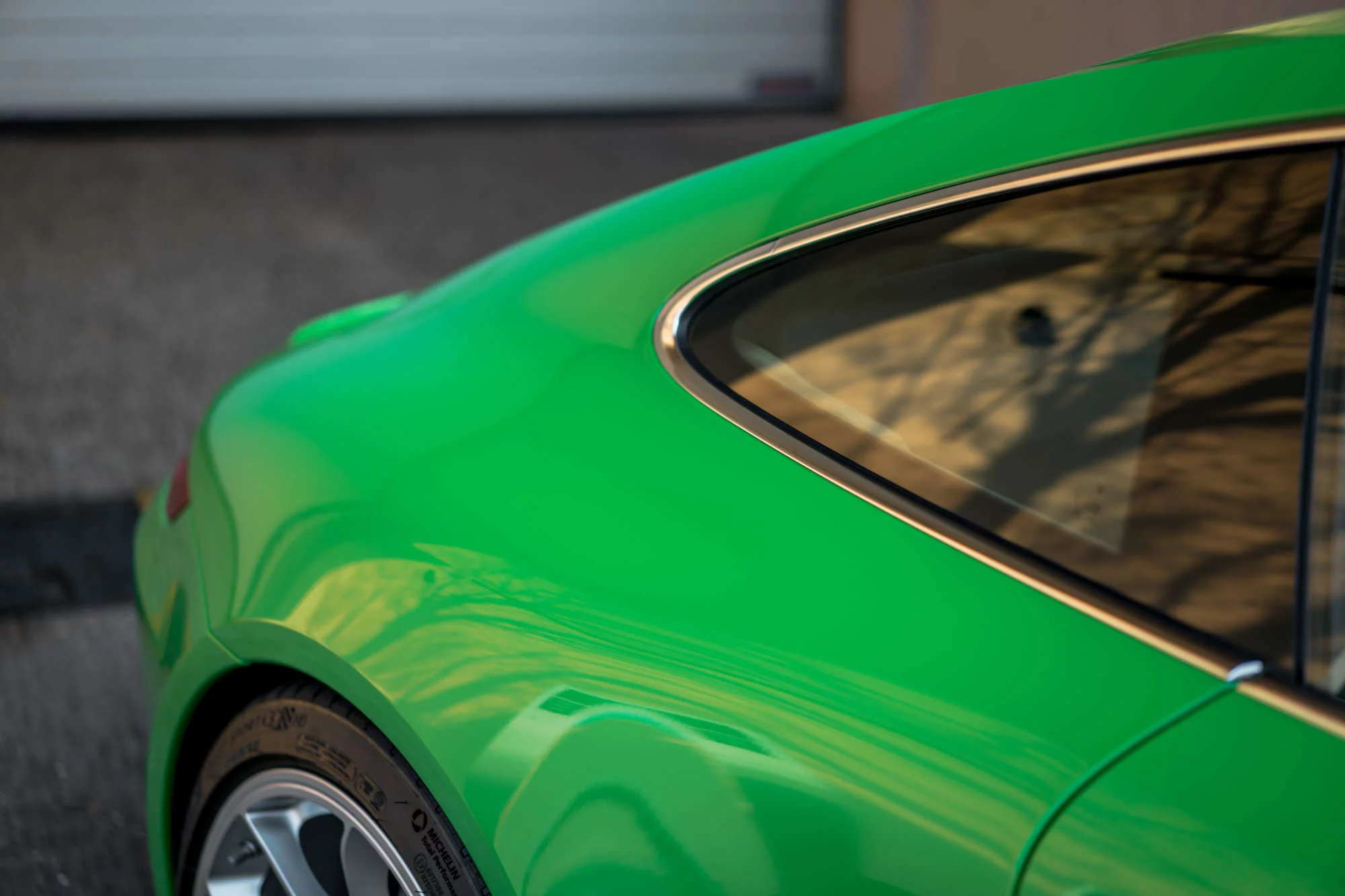 Pure Green Porsche 911 GT3