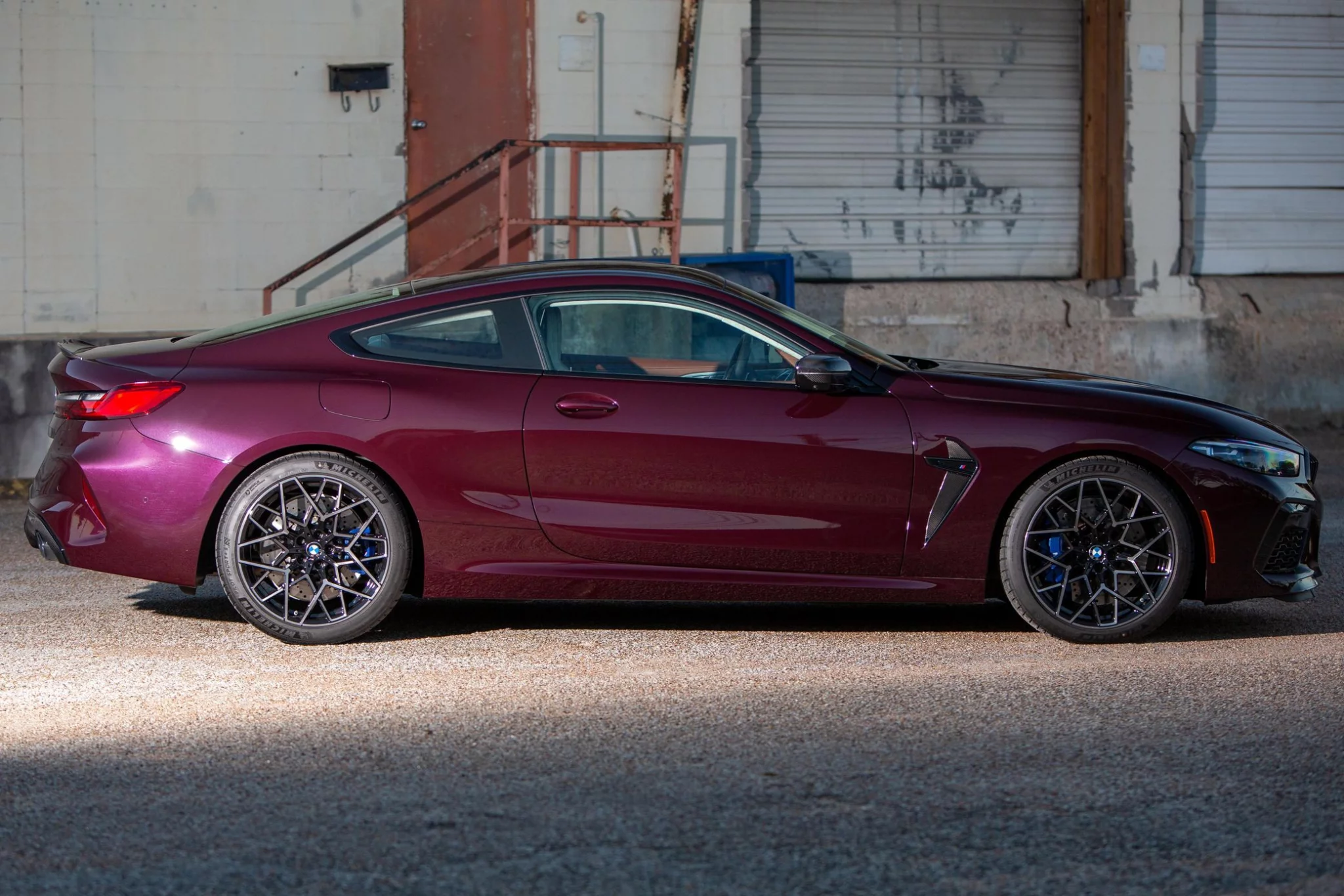 Ametrin BMW M8